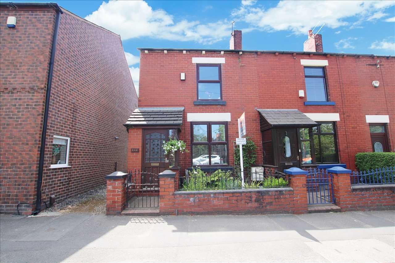 2 bed end terrace house for sale in Manchester Road, Westhoughton