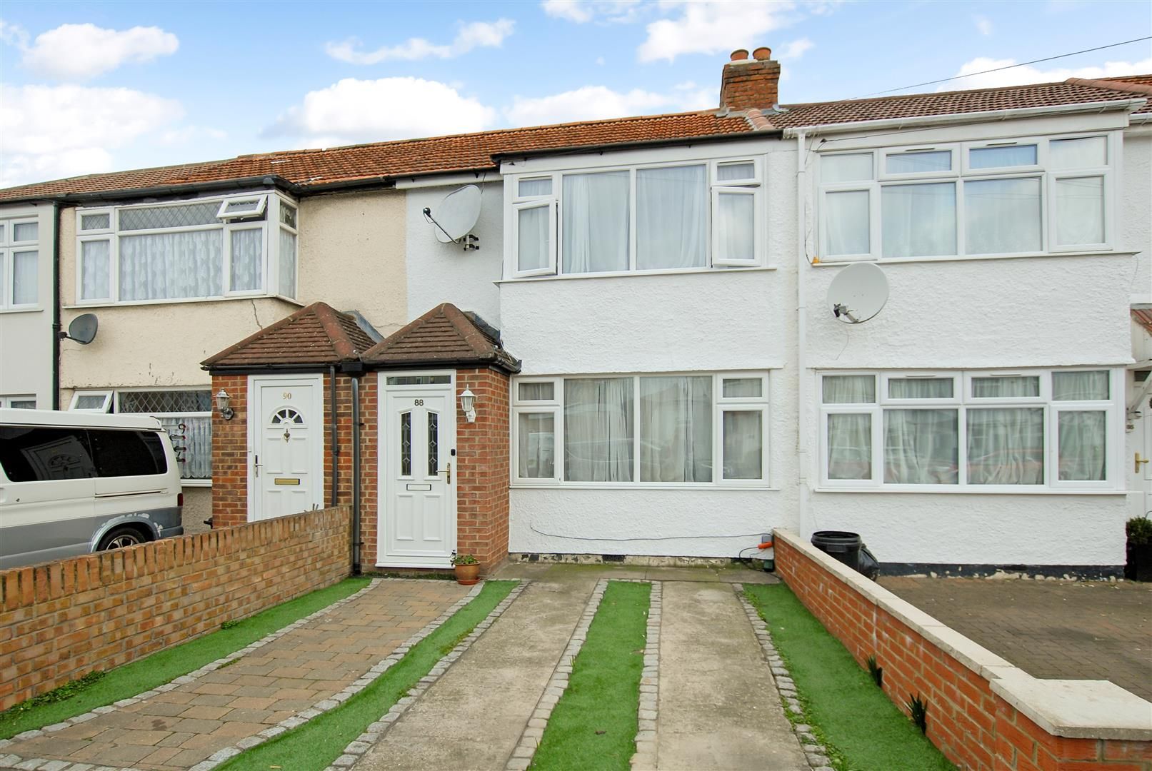 Lynhurst Road, Uxbridge UB10  