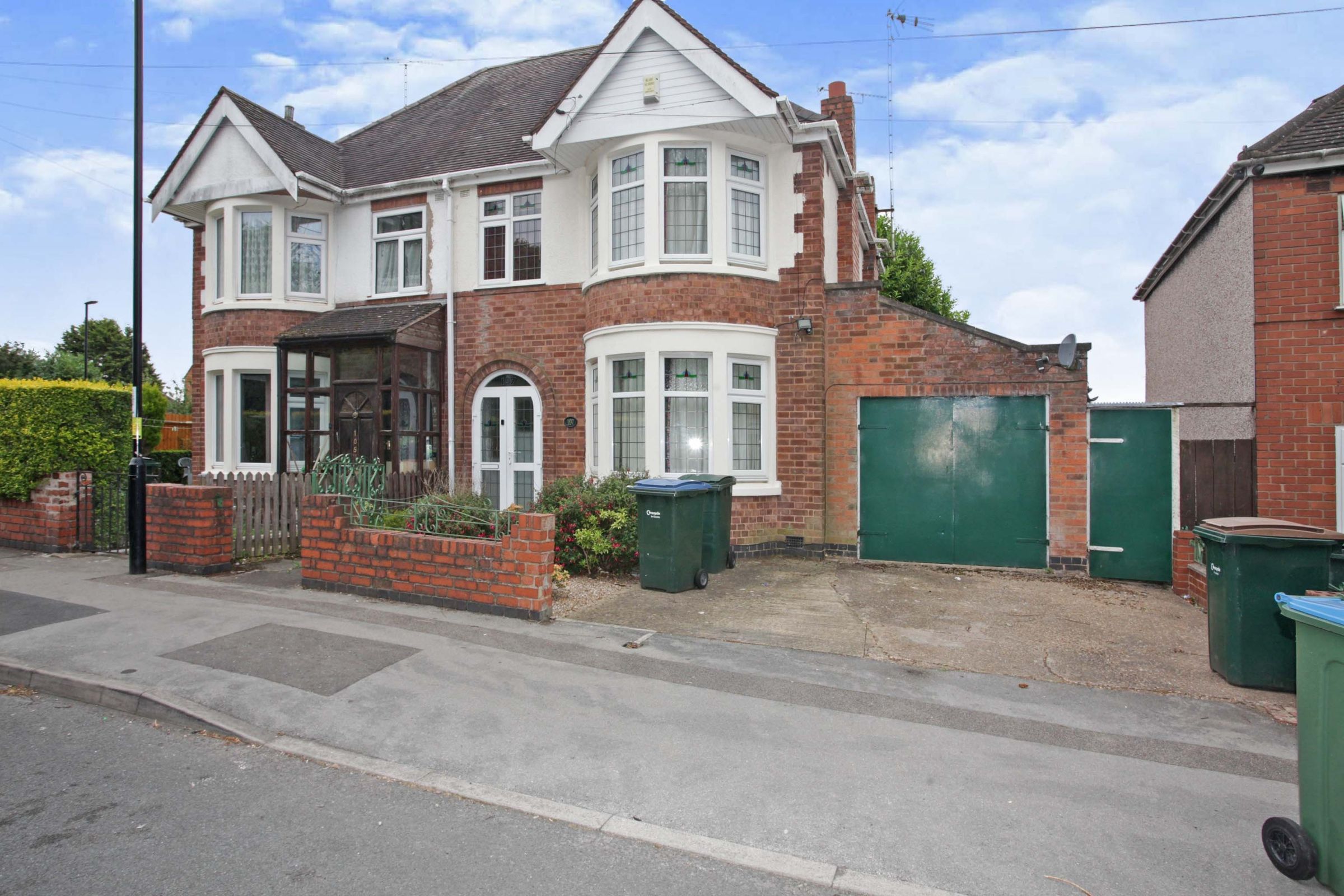 3 bed semidetached house for sale in Bridgeman Road, Radford, Coventry