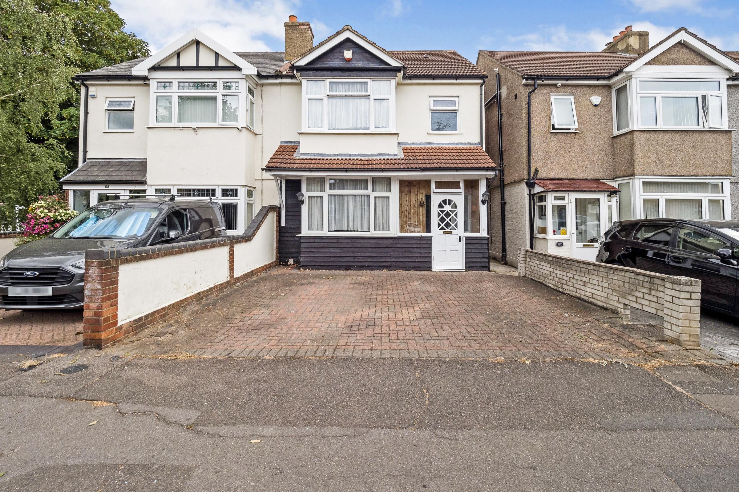 3 bed semidetached house for sale in Jutsums Lane, Romford RM7 Zoopla