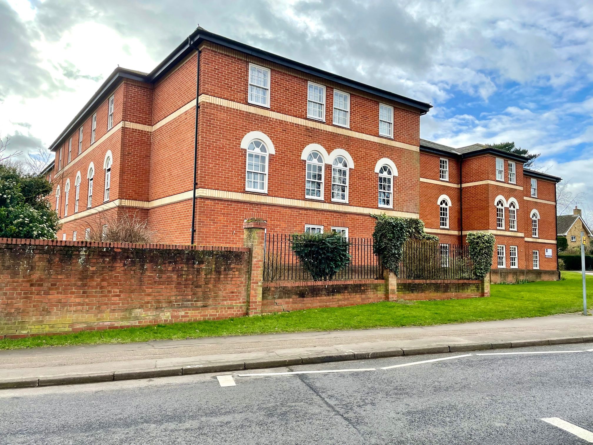 1 bed property for sale in Saffron Walden CB11 Zoopla