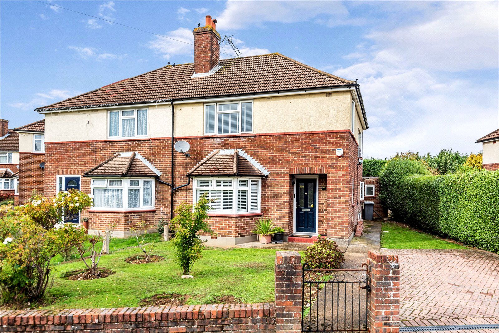 3 bed semidetached house for sale in Harewood Gardens, South Croydon CR2 Zoopla