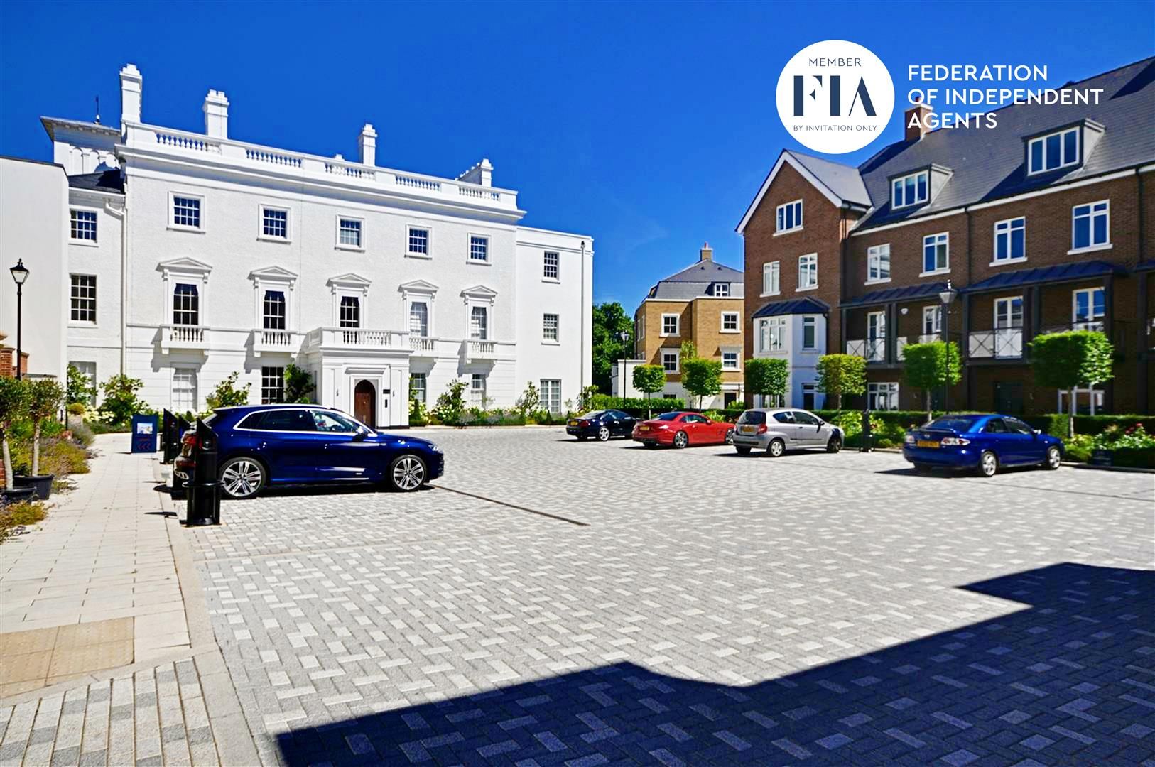 Isleworth House, Fitzroy Gate, Isleworth TW7  