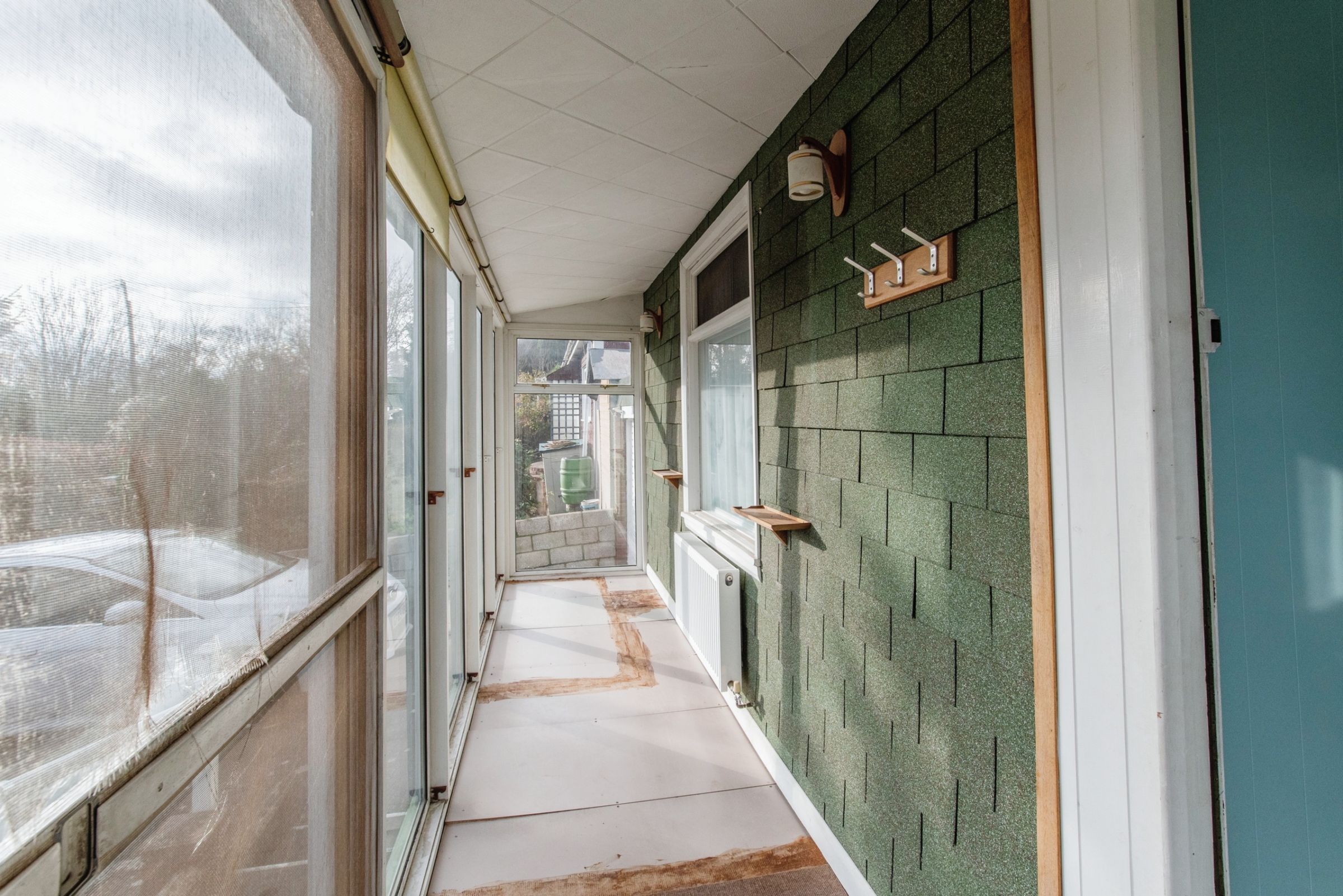 2 bed detached bungalow for sale in Rochester Road, Cuxton, Rochester ME2 Zoopla