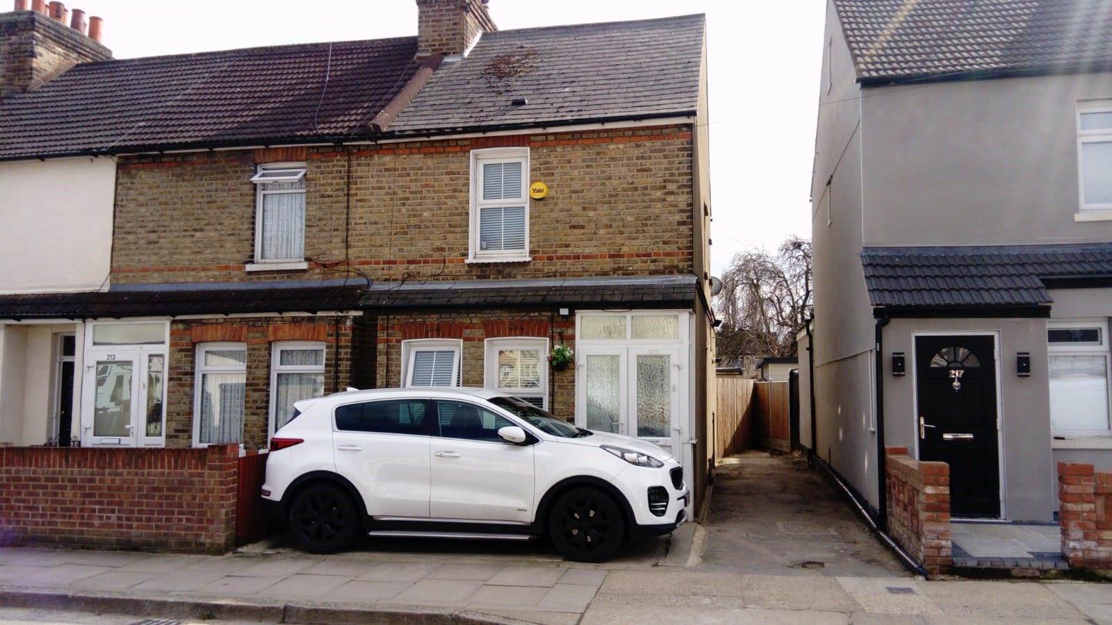 2 bed end terrace house for sale in Marks Road, Romford RM7 Zoopla