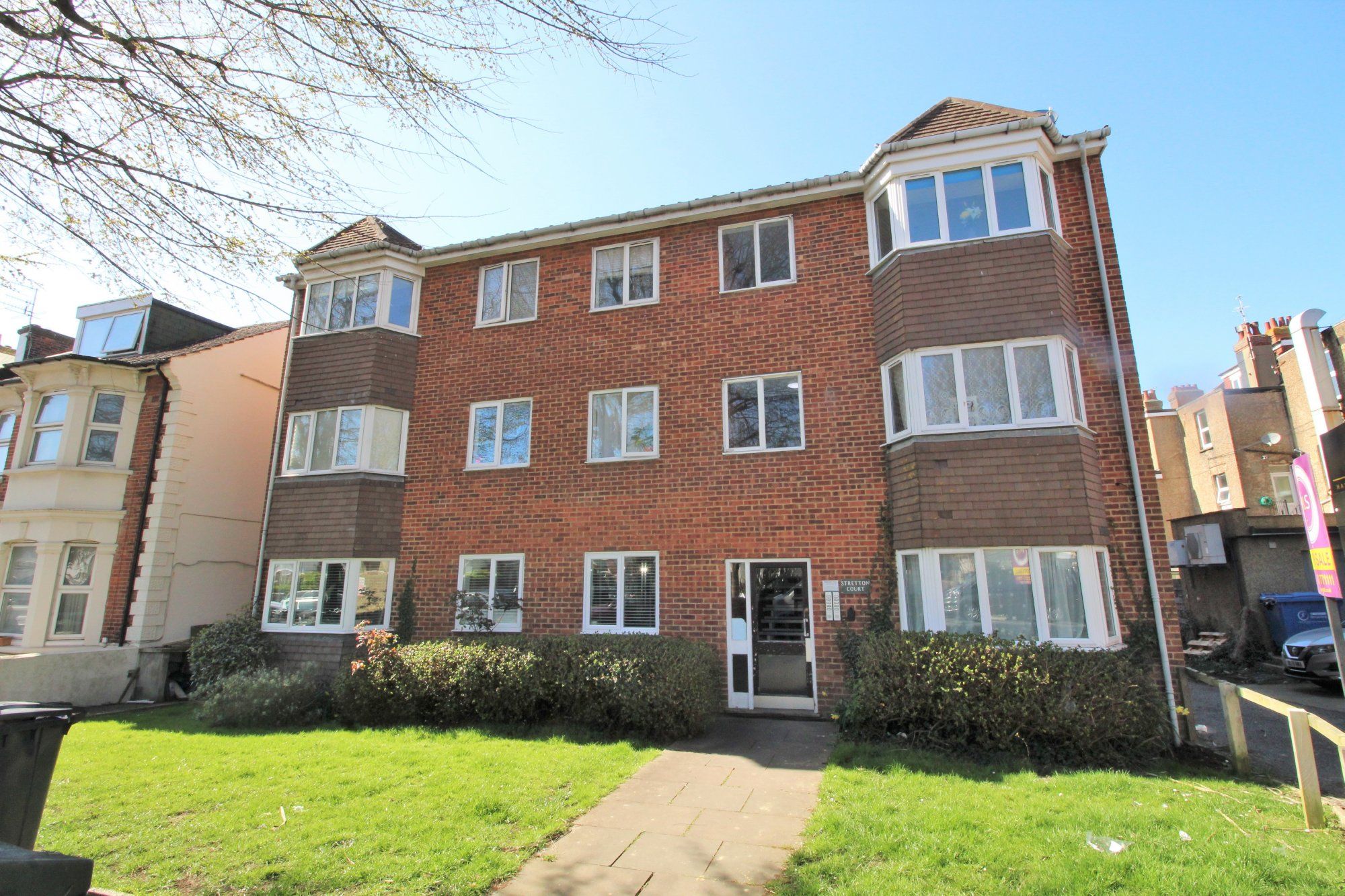 2 bed flat for sale in Rutland Gardens, Hove BN3 Zoopla