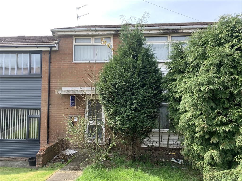 3 bed terraced house for sale in Essington Walk, Denton, Manchester M34