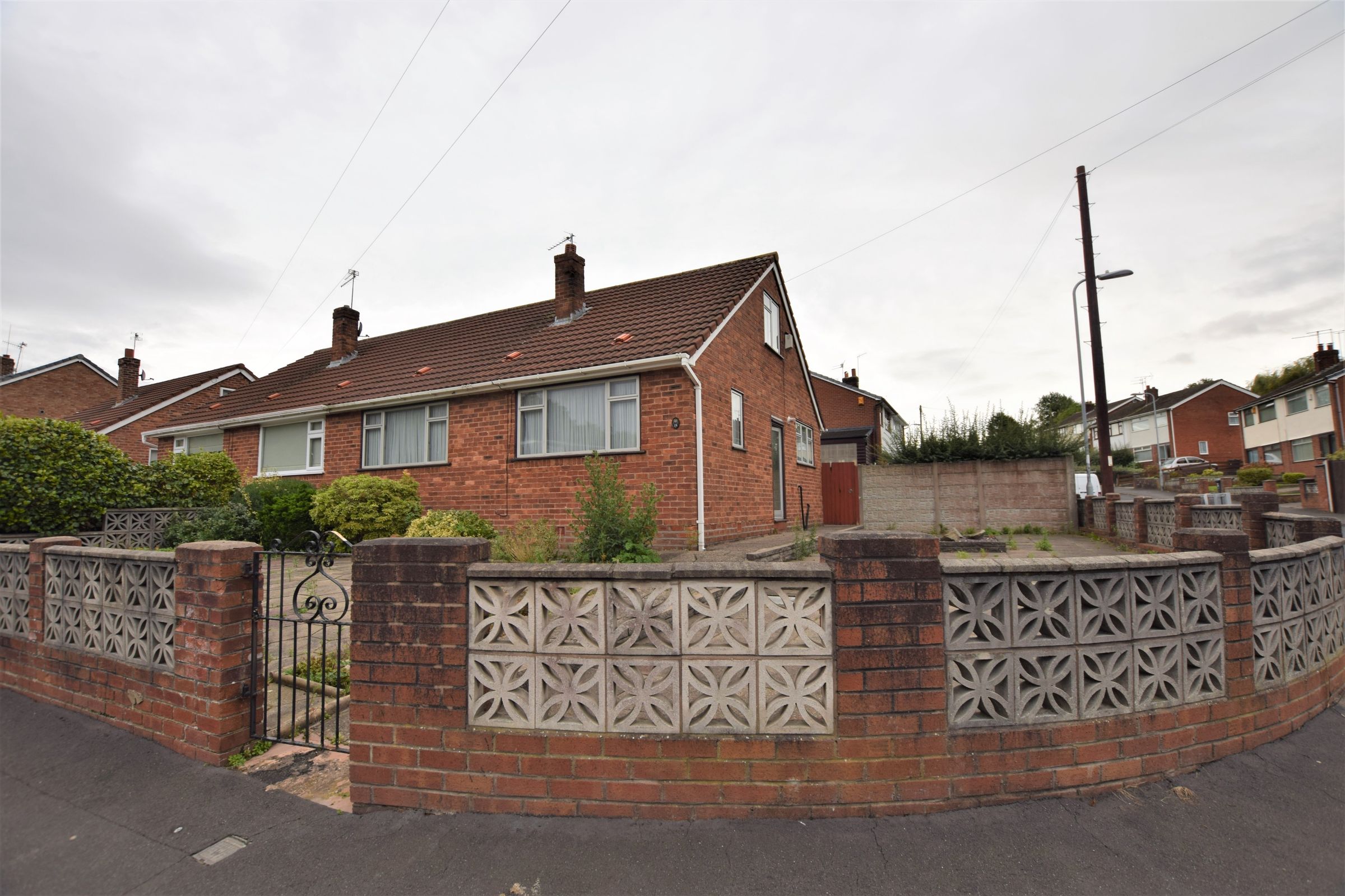 3 bed semidetached bungalow for sale in Drive, Whiston L35 Zoopla