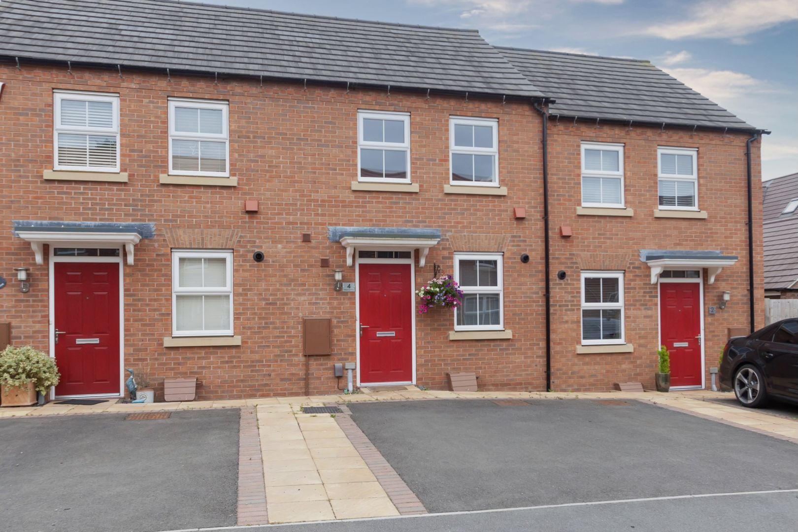 2 bed terraced house for sale in Highgrove Close, Burbage, Hinckley
