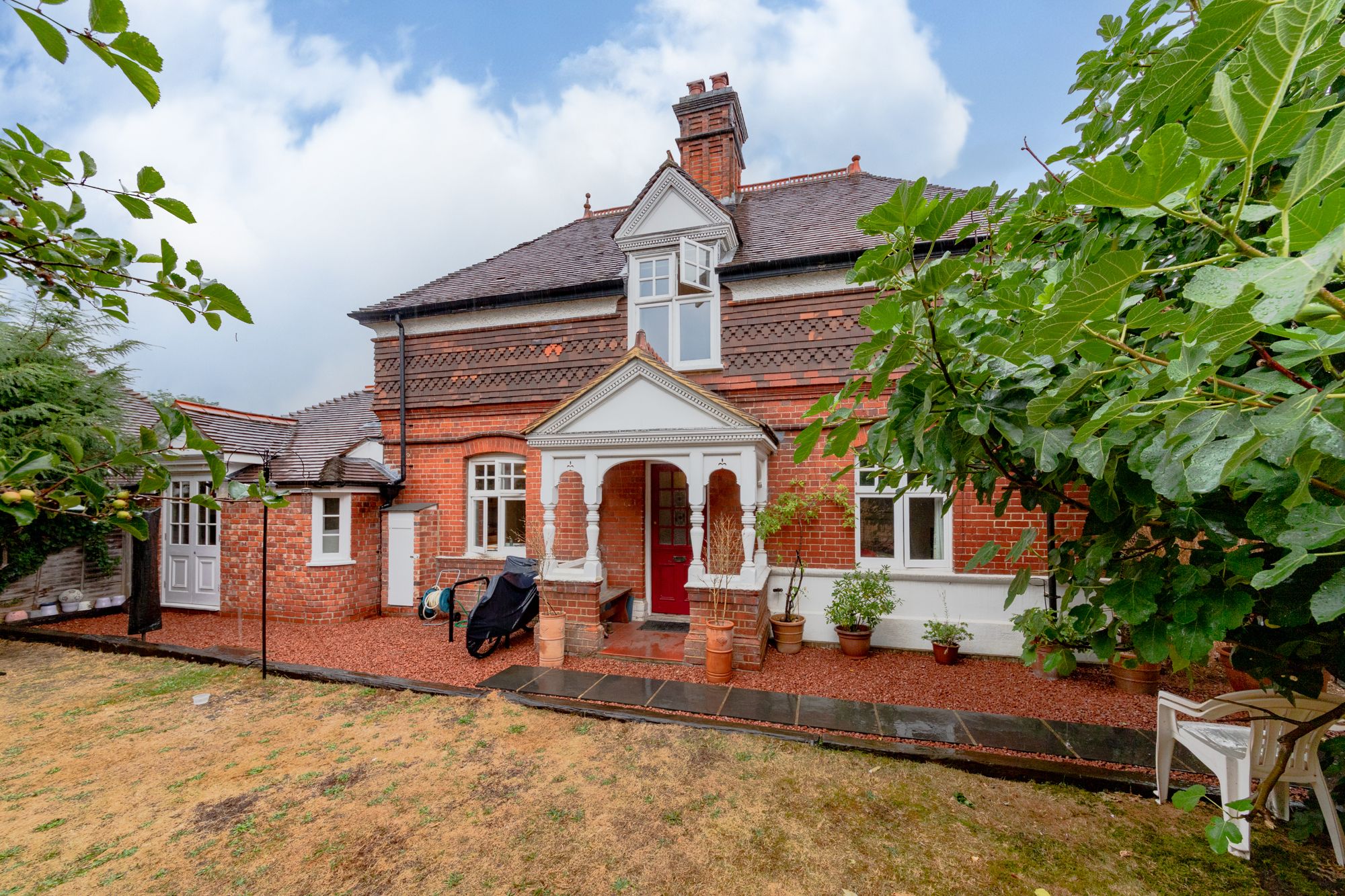 4 Bed Detached House For Sale In Southcote Lane Reading Berkshire 
