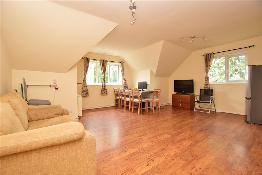Abbots Rise, Redhill, Surrey RH1  