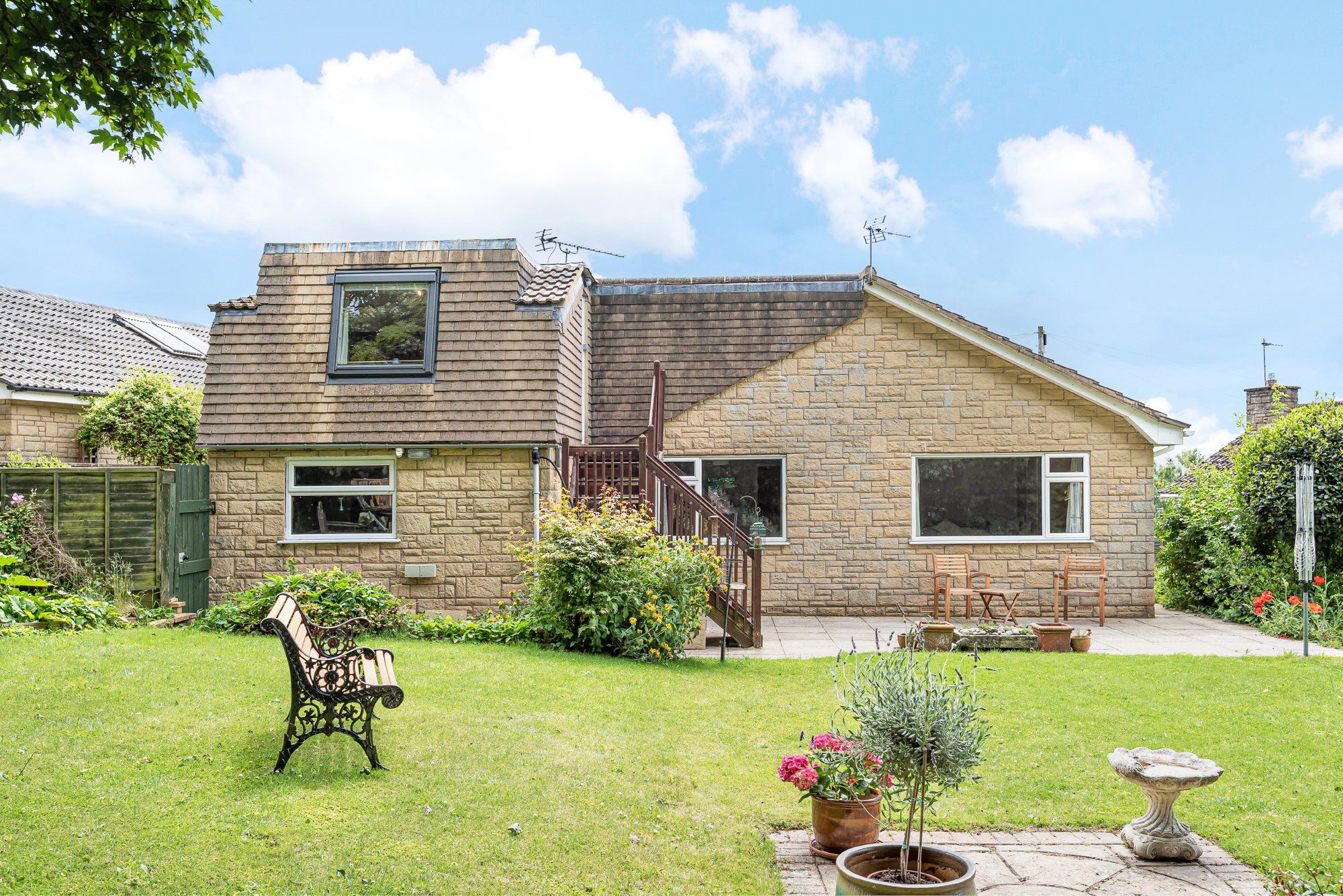 3 bed bungalow for sale in Chalford Hill, Stroud GL6 Zoopla