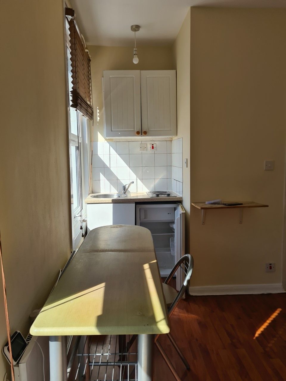 Studio to rent in Ellesmere Road, London E3 Zoopla