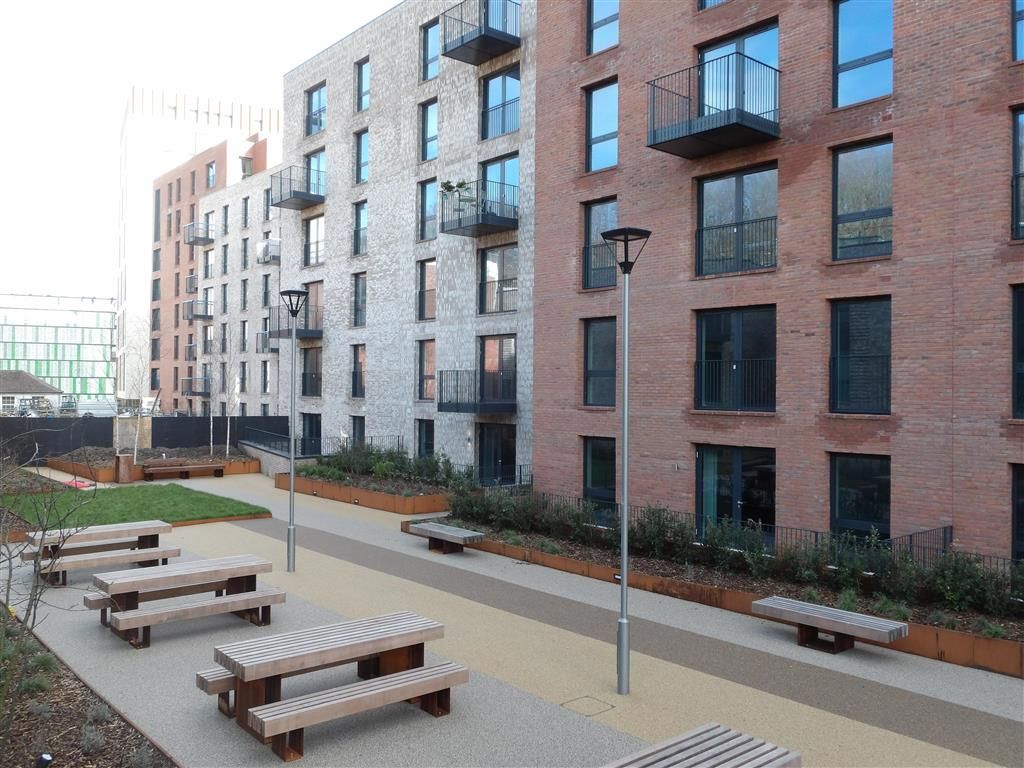 2 bed flat for sale in The Furlong, Brighton, East Sussex BN2 Zoopla