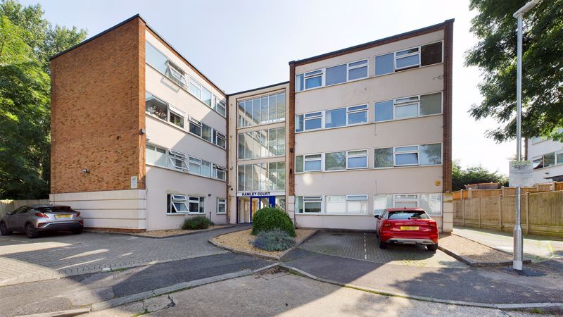 Leonard Way, Brentwood CM14