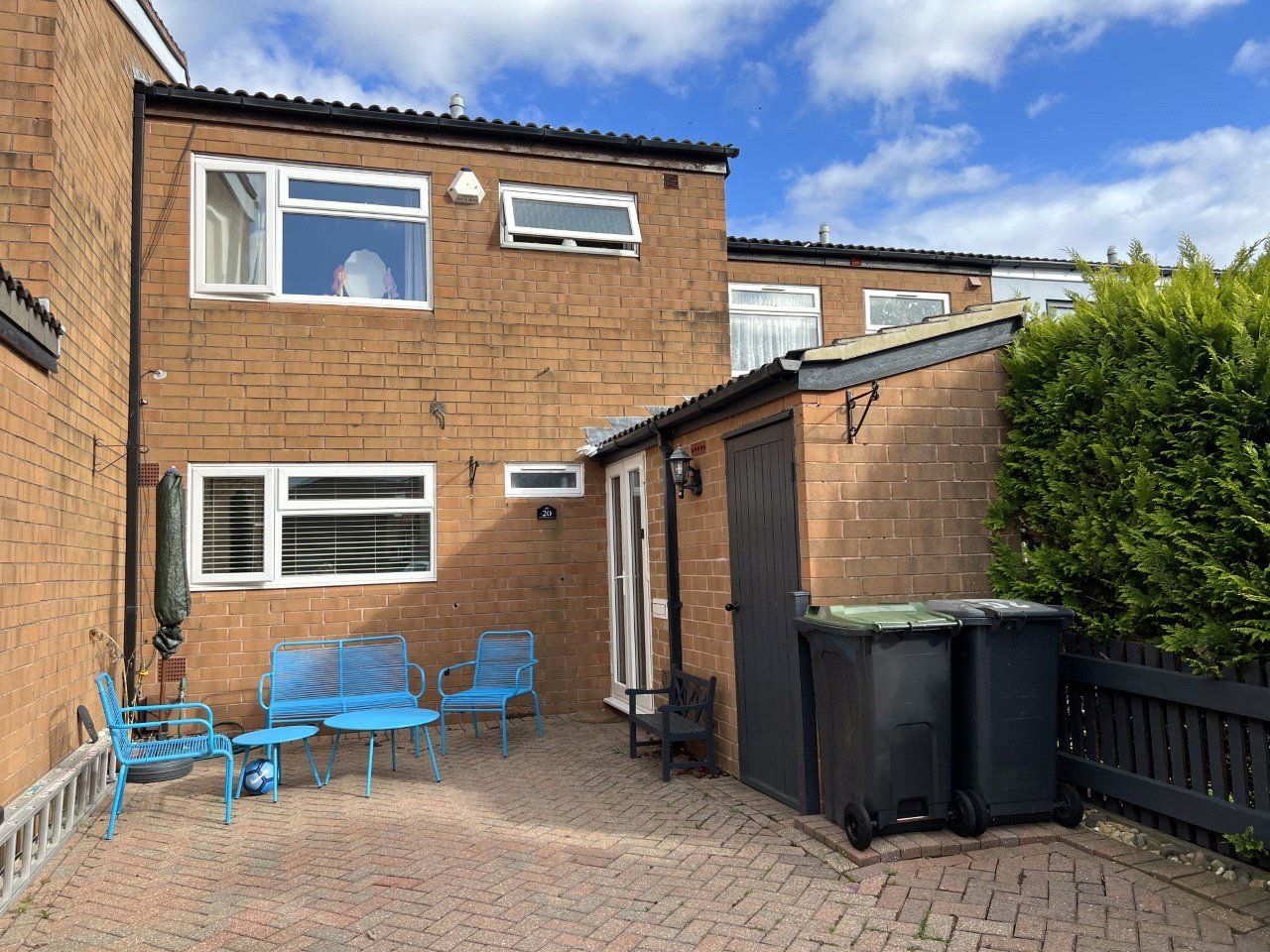 3 bed terraced house to rent in Naish Drive, Gosport, Hampshire PO12