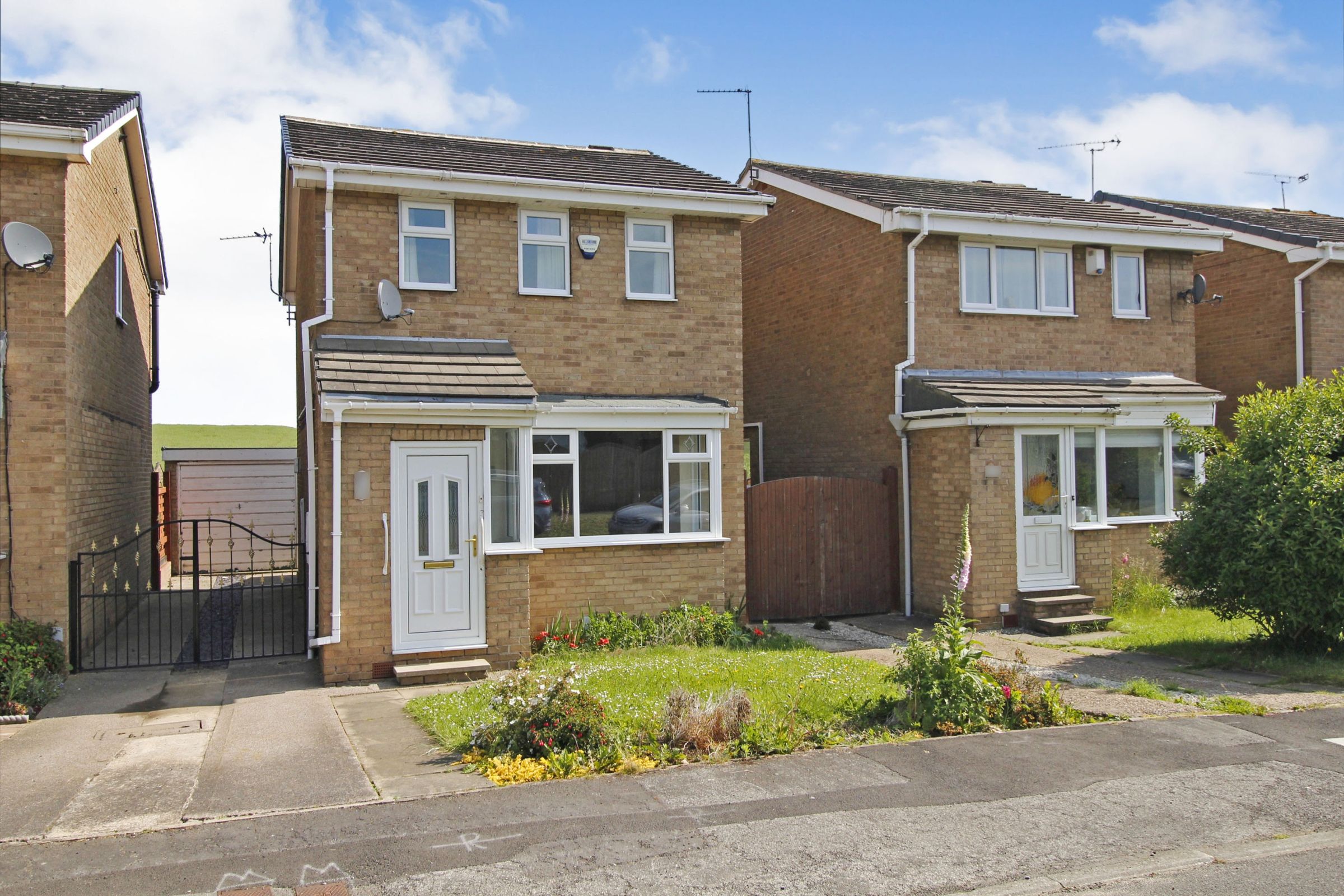 3 bed detached house for sale in Haids Road, Maltby, Rotherham, South