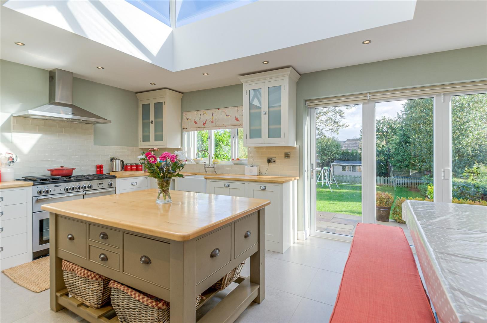 3 bed detached house for sale in Badby Road West, Daventry NN11 Zoopla