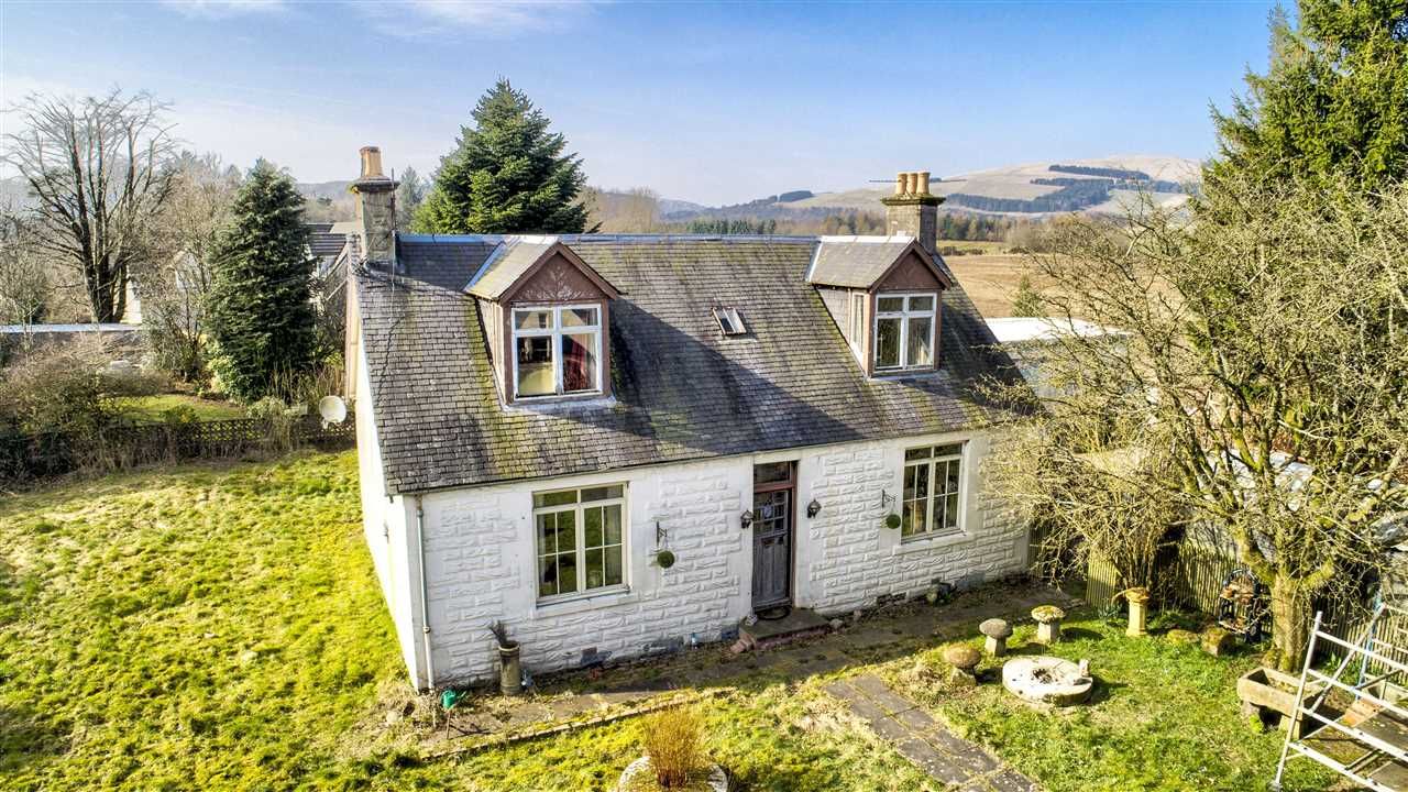 4 bed property for sale in Crook Of Devon, Kinross KY13 Zoopla