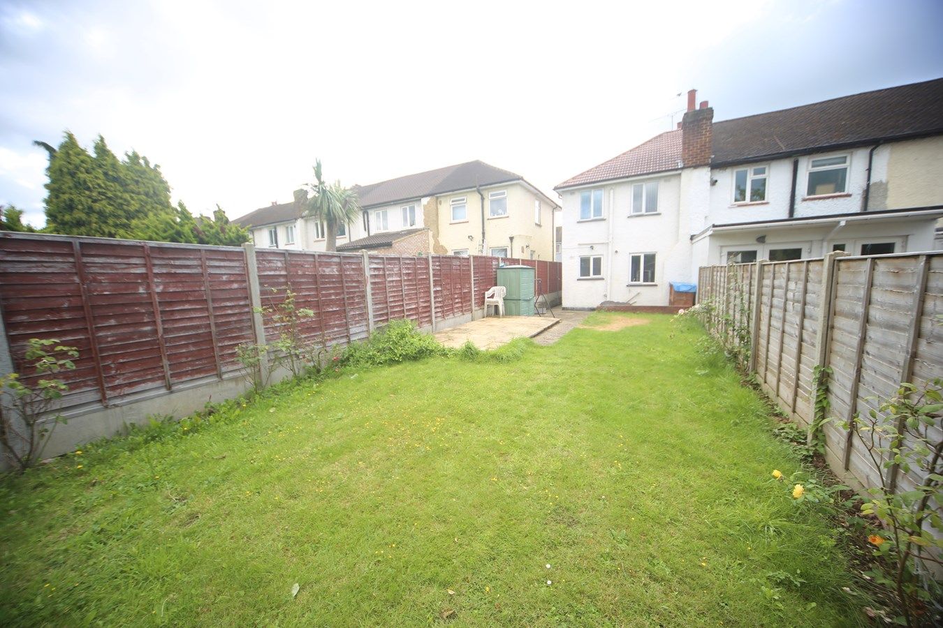 2 bed end terrace house to rent in Bower Way, Slough SL1 Zoopla