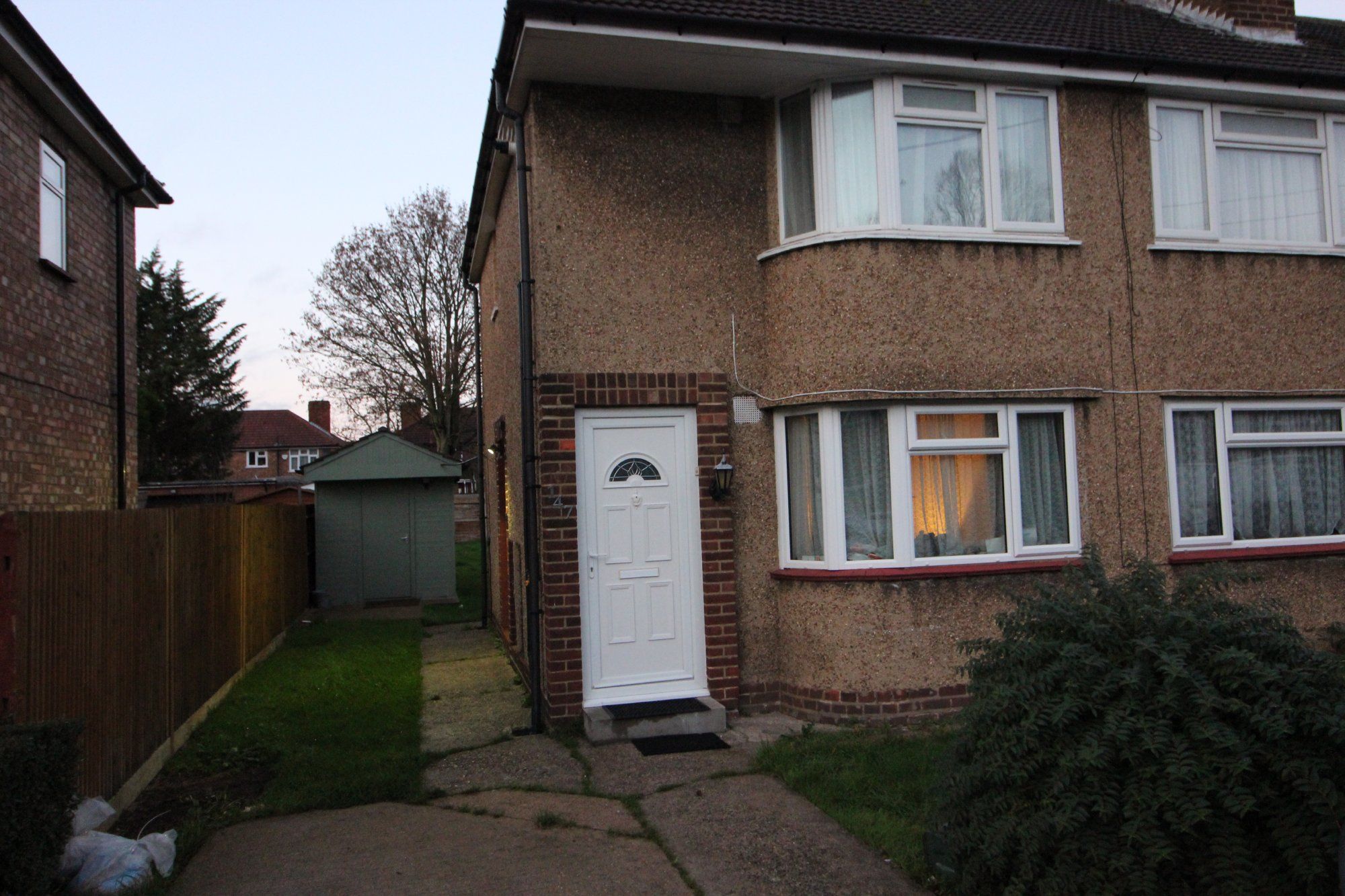 2 bed for sale in Berwick Avenue, Hayes UB4 Zoopla