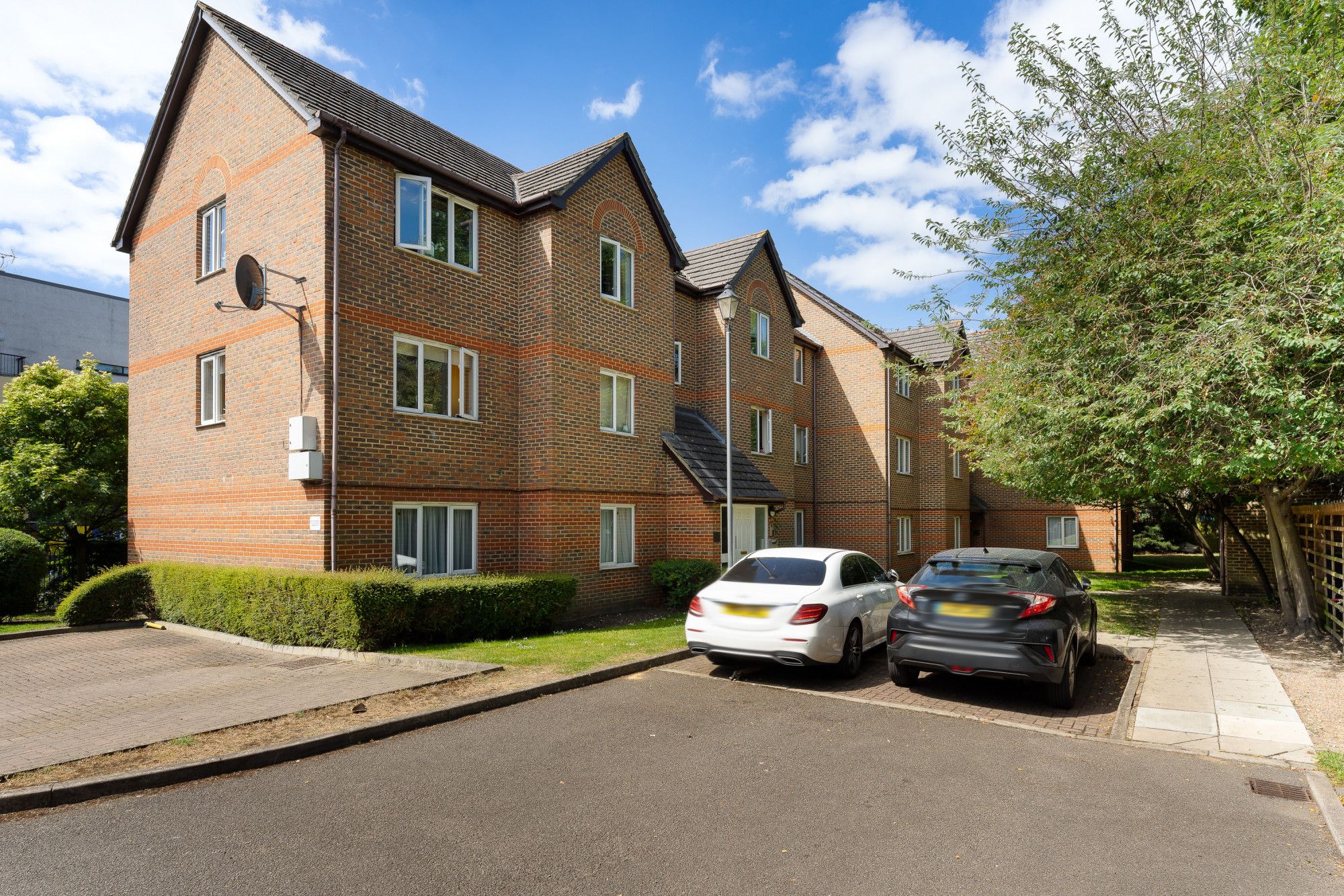 1 bed flat for sale in John Austin Close, Kingston Upon Thames KT2 Zoopla