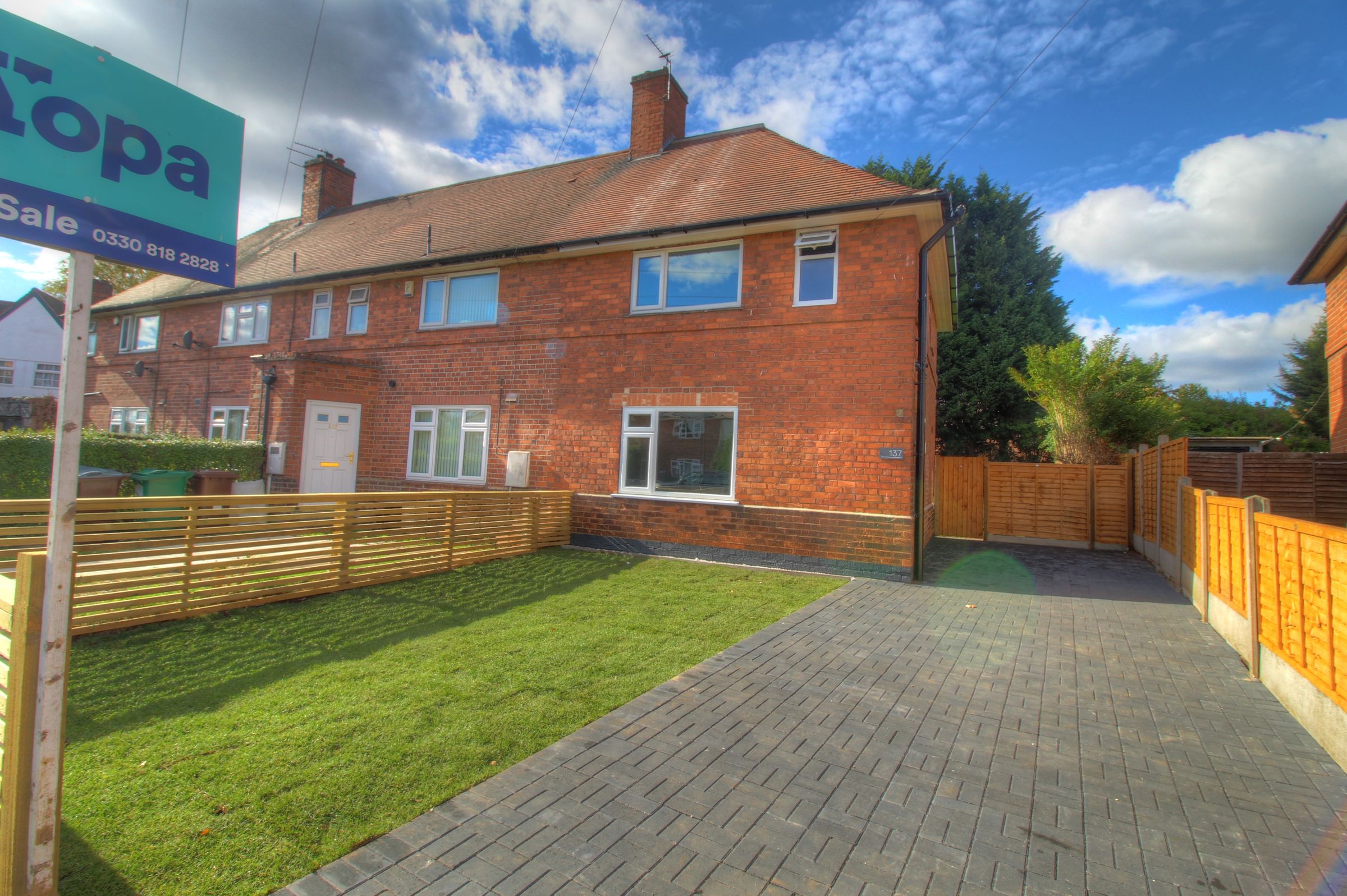 3 bed end terrace house for sale in Minver Crescent, Aspley, Nottingham