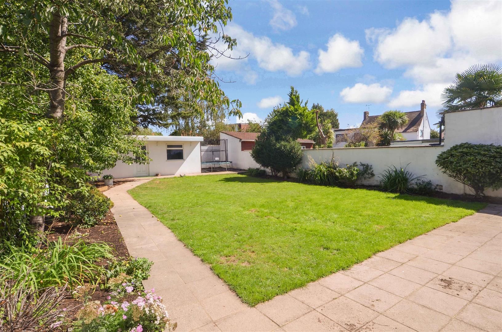 4 bed detached house for sale in Jersey Road, Hounslow TW5 Zoopla