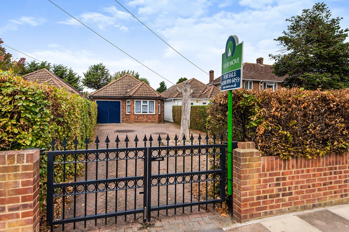 2 bed bungalow for sale in Conway Road, Whitton, Hounslow TW4 Zoopla