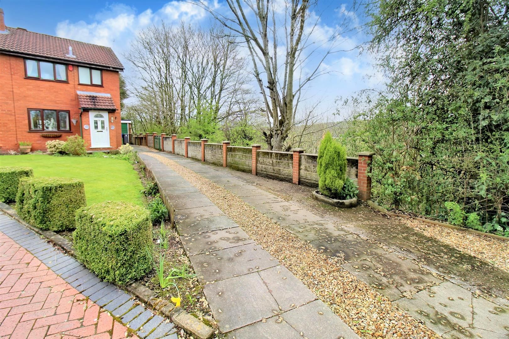 3 bed semidetached house for sale in Lightwater Grove, Milton, Stoke