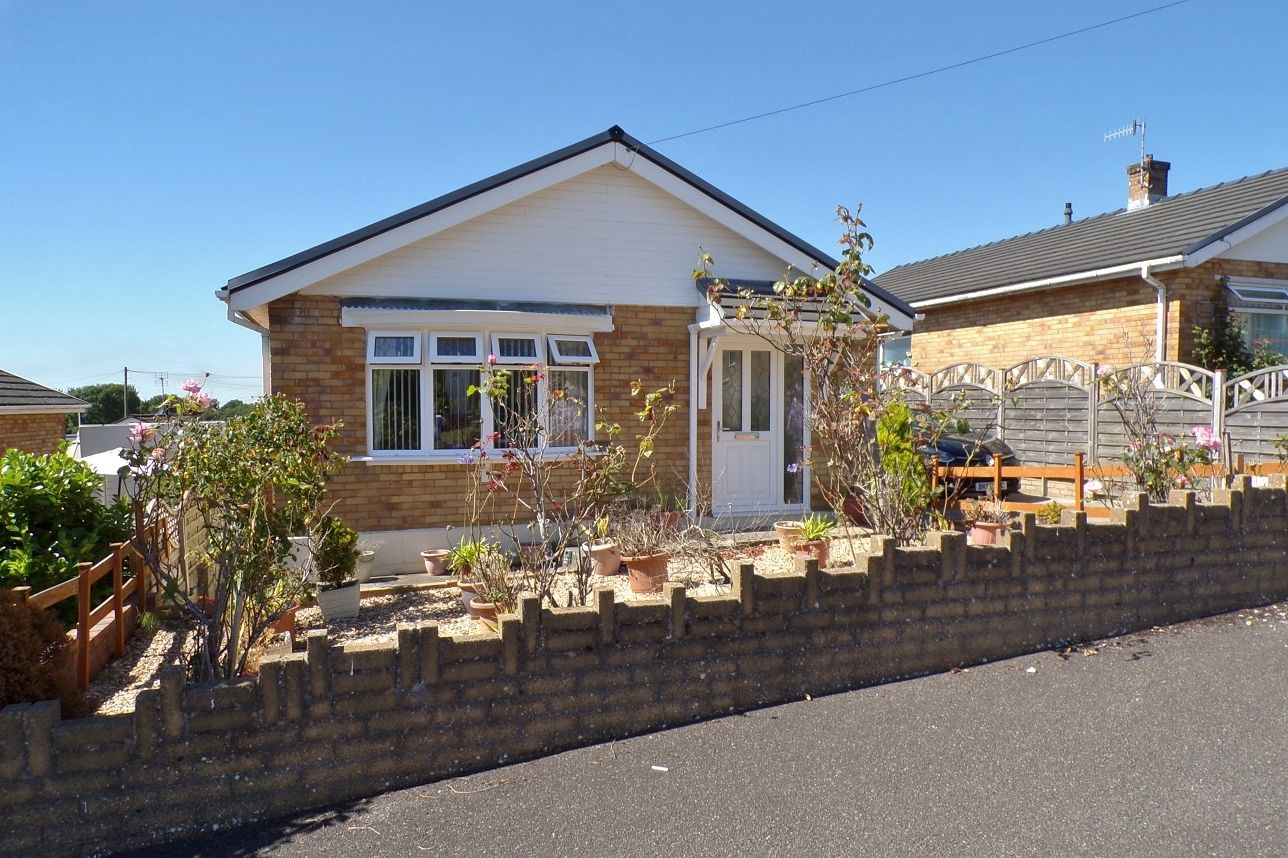 3 bed detached bungalow for sale in Woodland Park, Kenfig Hill CF33 Zoopla