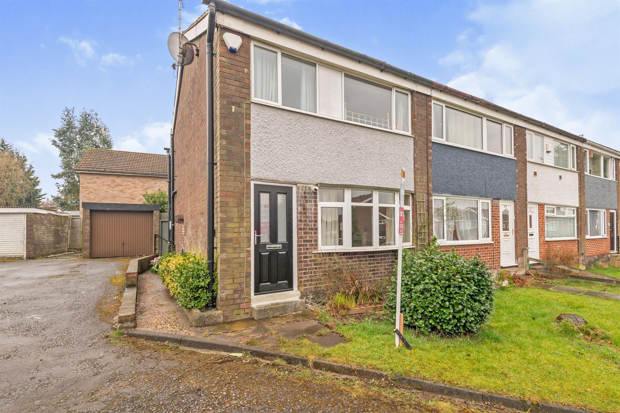 3 bed end terrace house for sale in Primley Park Drive, Alwoodley, Leeds LS17 Zoopla