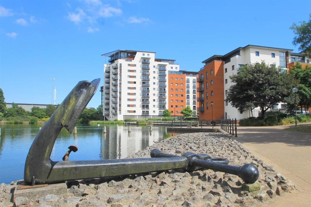 2 bed flat to rent in Galleon Way, Cardiff CF10 Zoopla