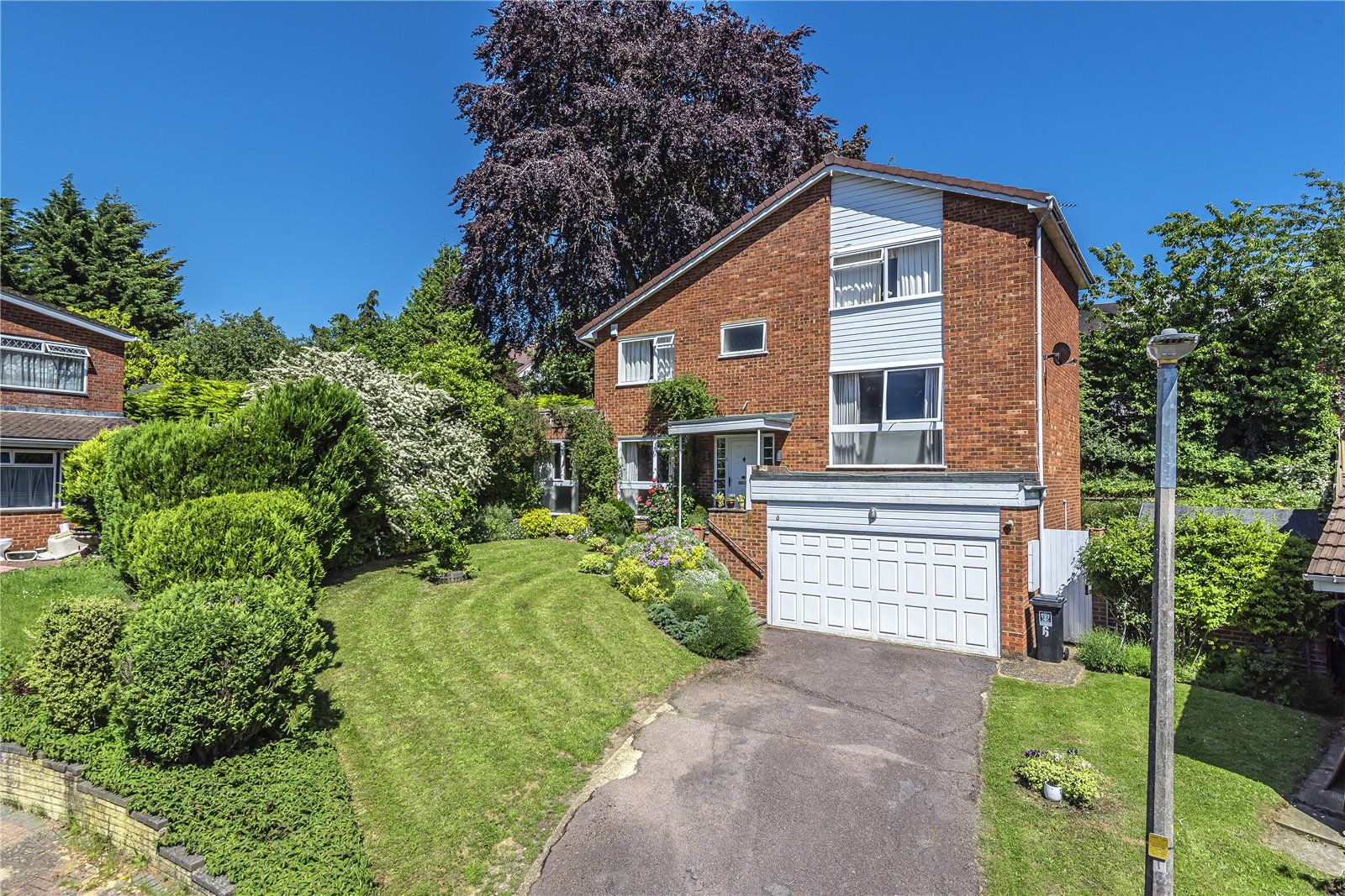 Meadowbank, Watford, Watford, Hertforshire WD19  