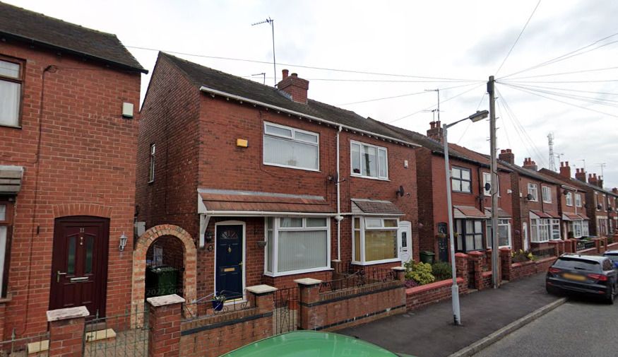 3 bed semidetached house for sale in Brinnington Road, Stockport SK1