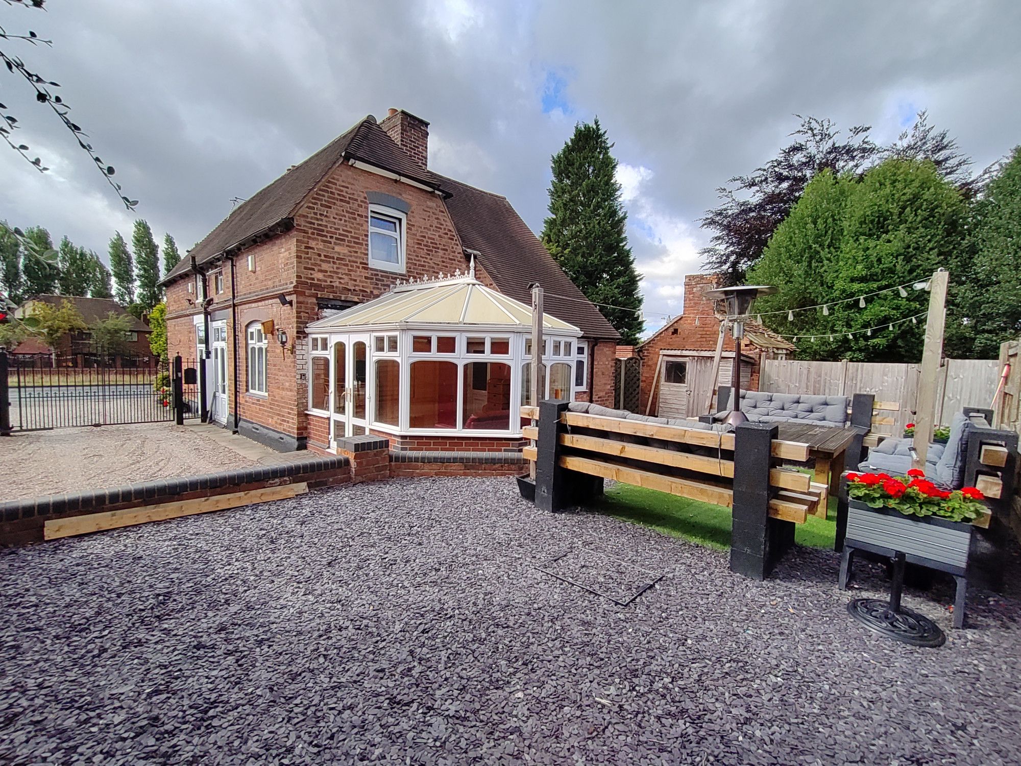 2 bed semidetached house for sale in Newton Road, Birmingham, West
