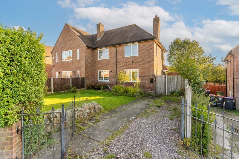 3 bed property for sale in Overdale, Telford TF3 Zoopla