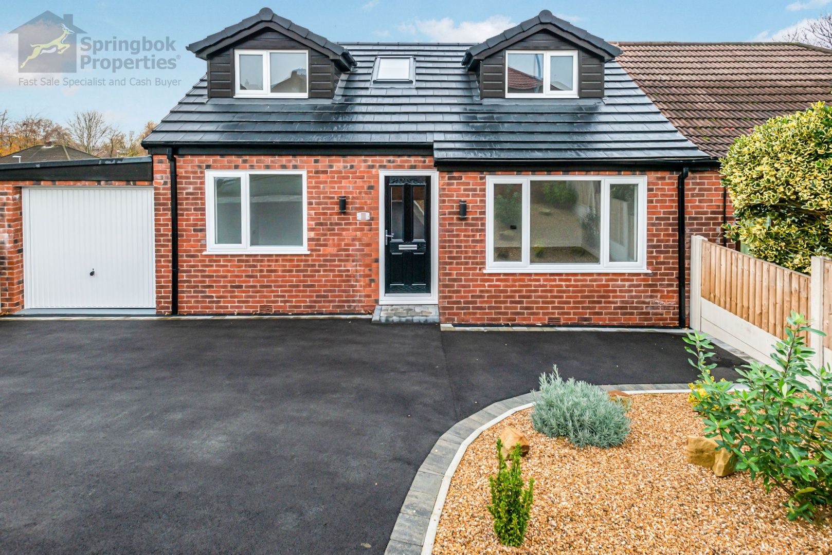 4 bed semidetached bungalow for sale in Ainsdale Crescent, Royton, Oldham, Lancashire OL2 Zoopla