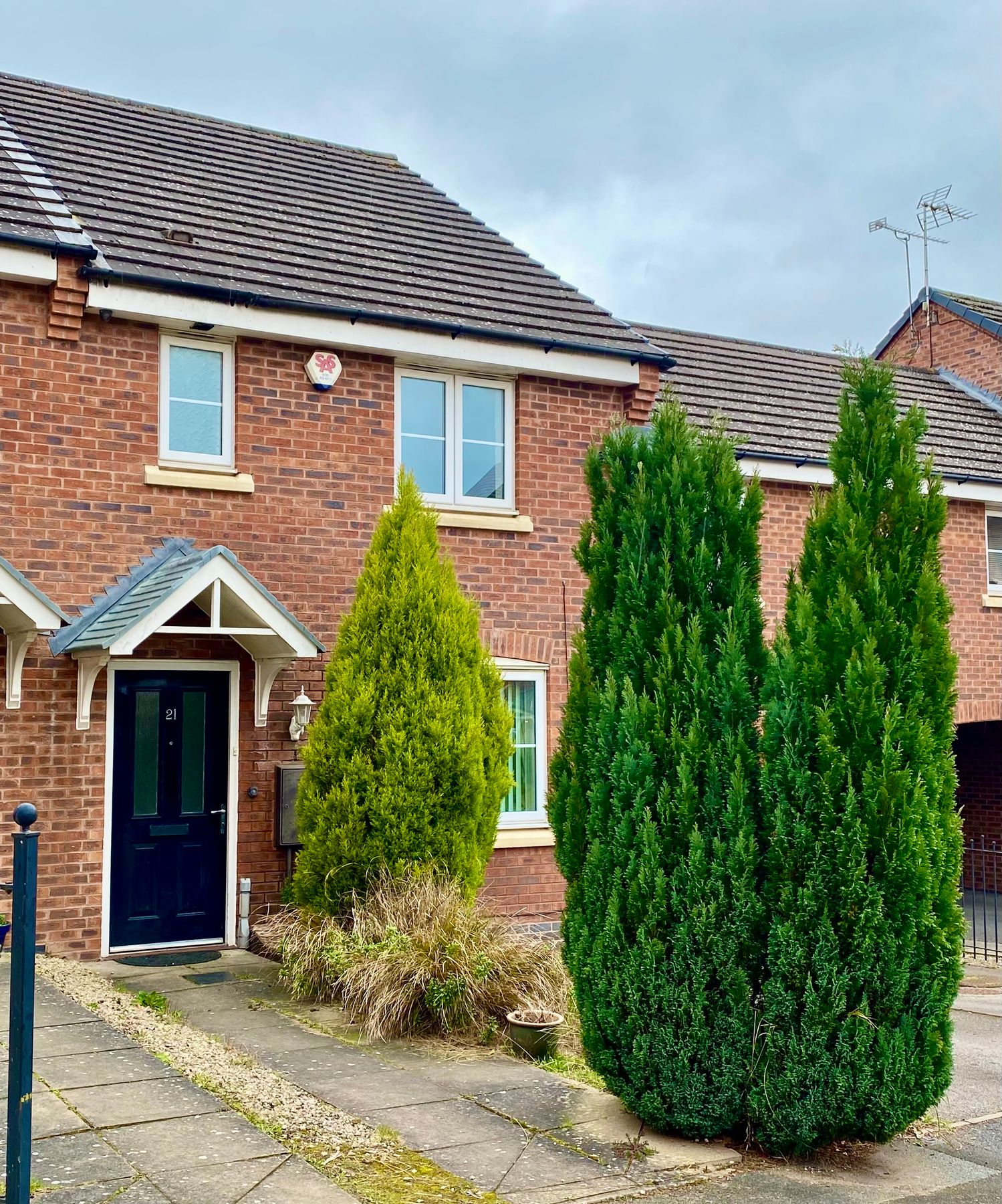 3 bed terraced house for sale in Brock Close, Rubery B45 Zoopla