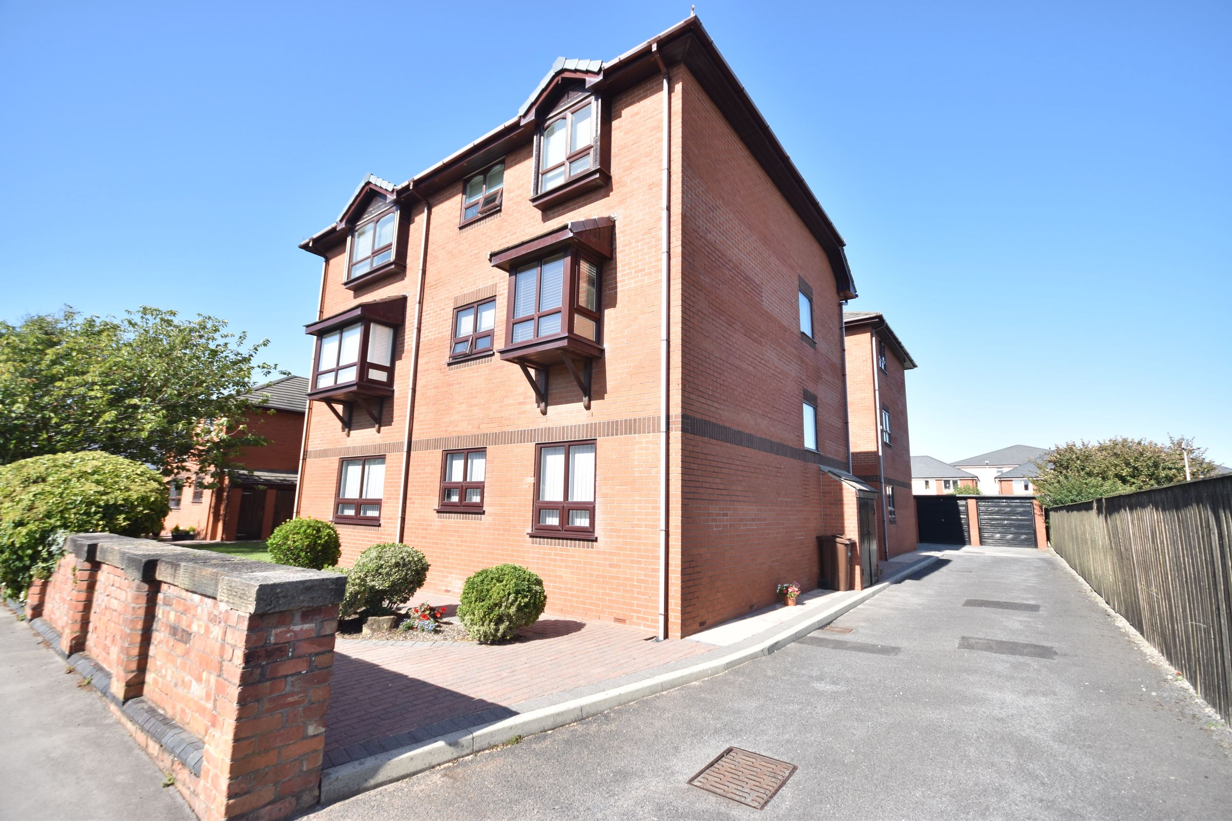 2 bed flat for sale in Braidwood Court, 90 St. Andrews Road North