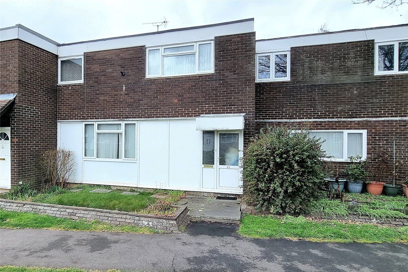 4 bed terraced house to rent in Ballantyne Road, Farnborough GU14 Zoopla