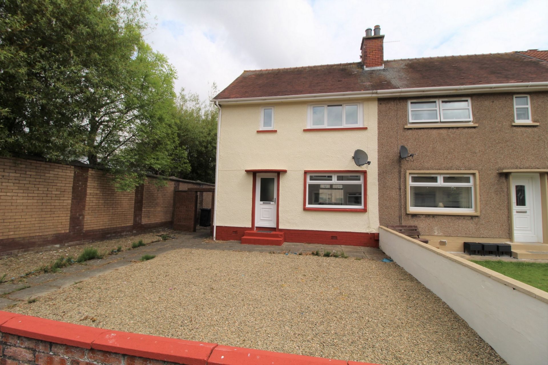 2 bed end terrace house for sale in Mckinlay Crescent, Irvine KA12 Zoopla