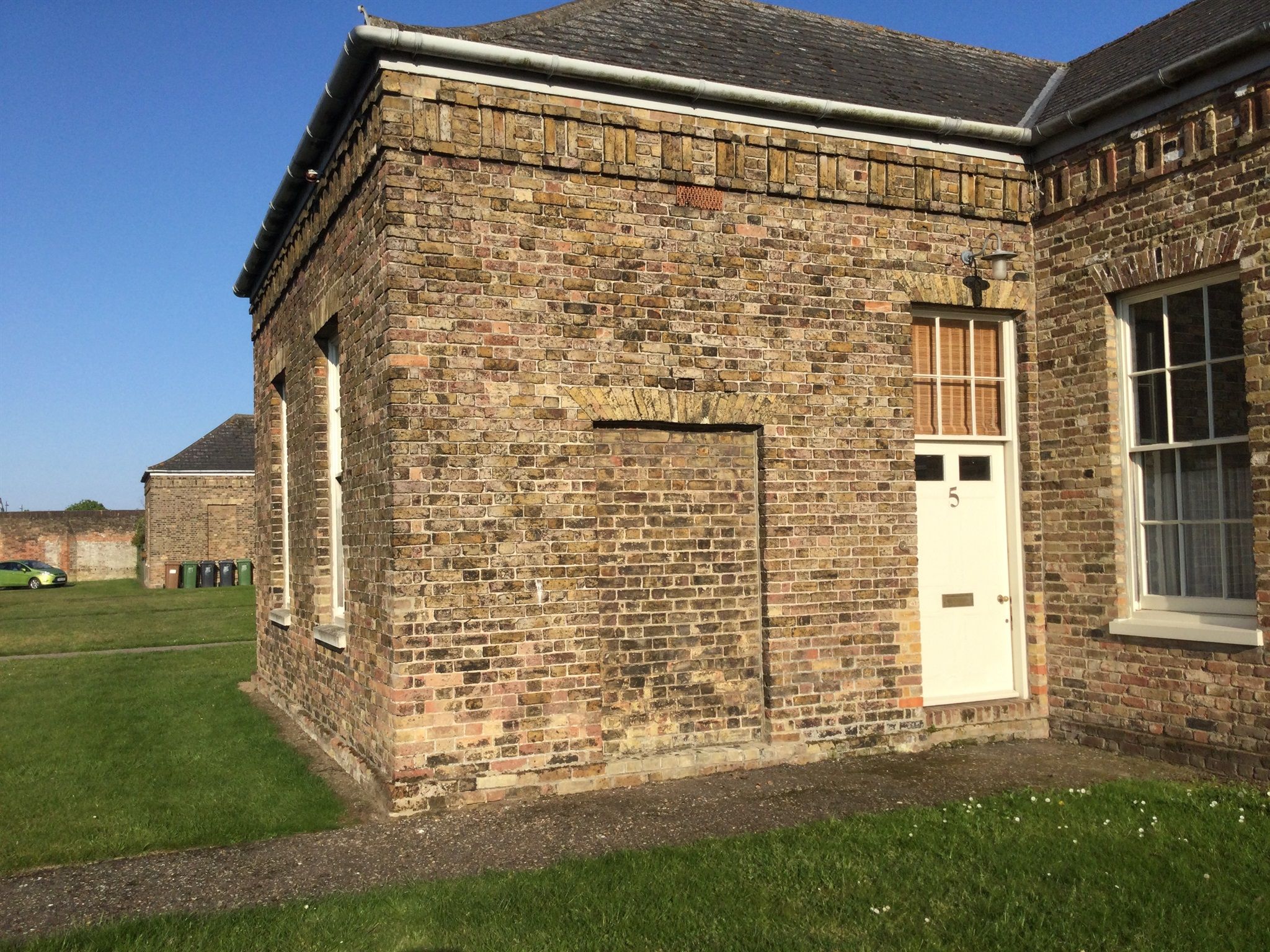 The Cottages, Royal Naval Hospital, Great Yarmouth NR30  