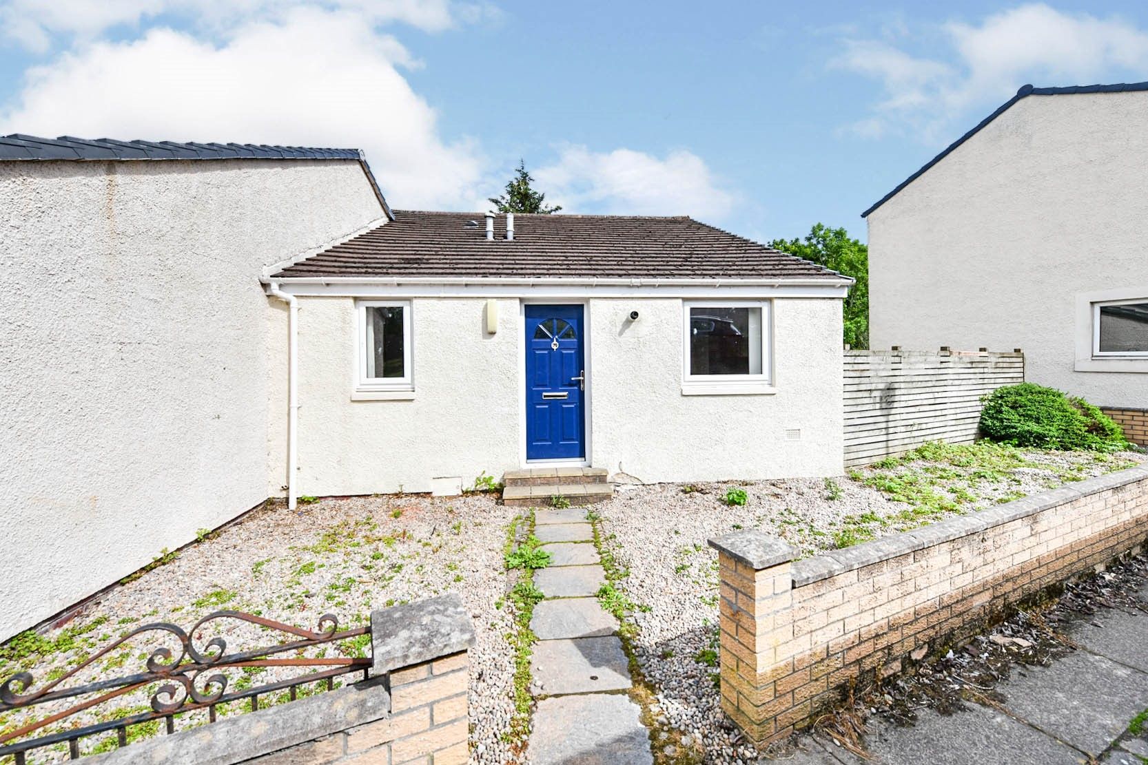 3 bed semidetached house for sale in Warwickhill, Girdle Toll, Irvine