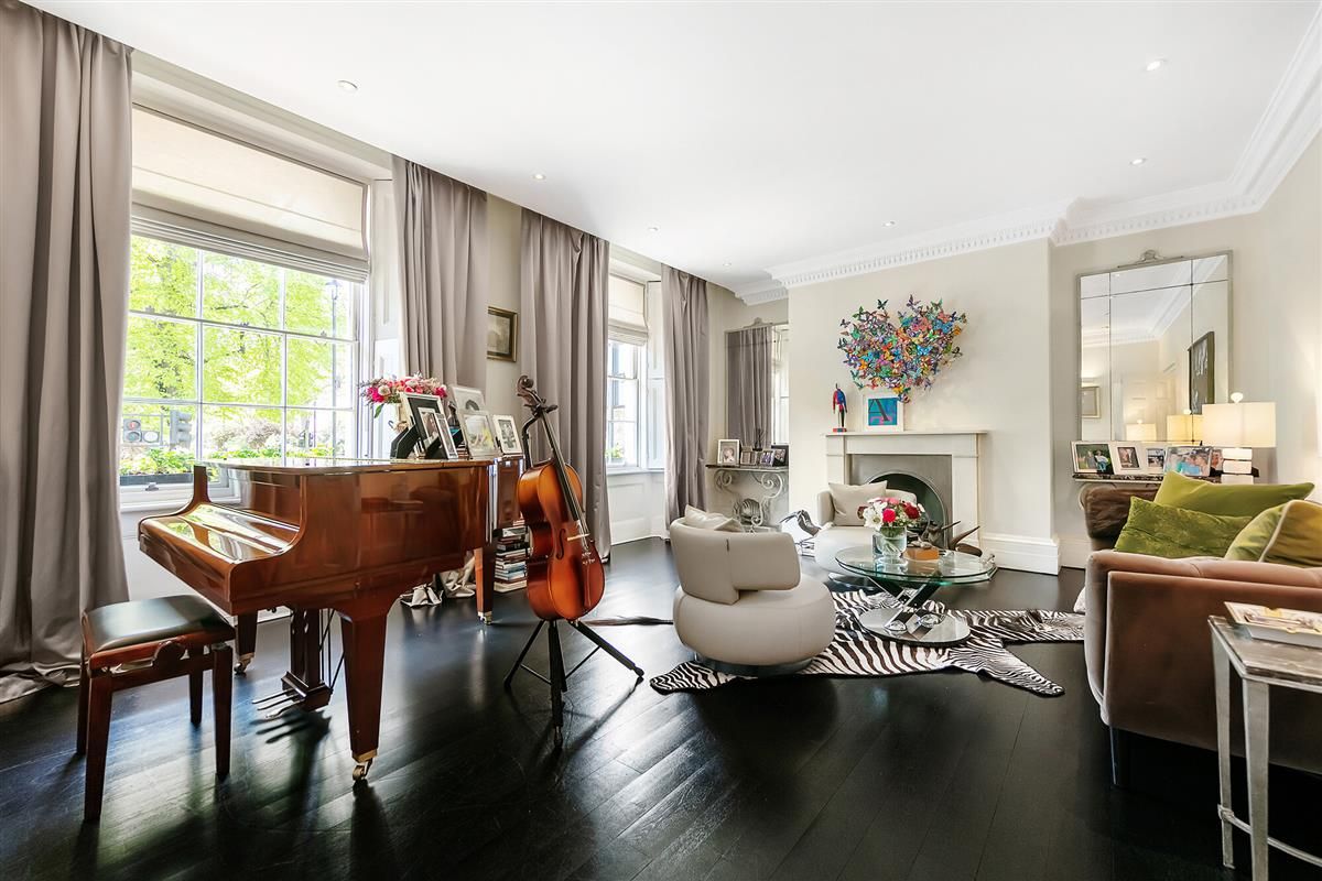 4 bed flat for sale in Eaton Square, London SW1W Zoopla