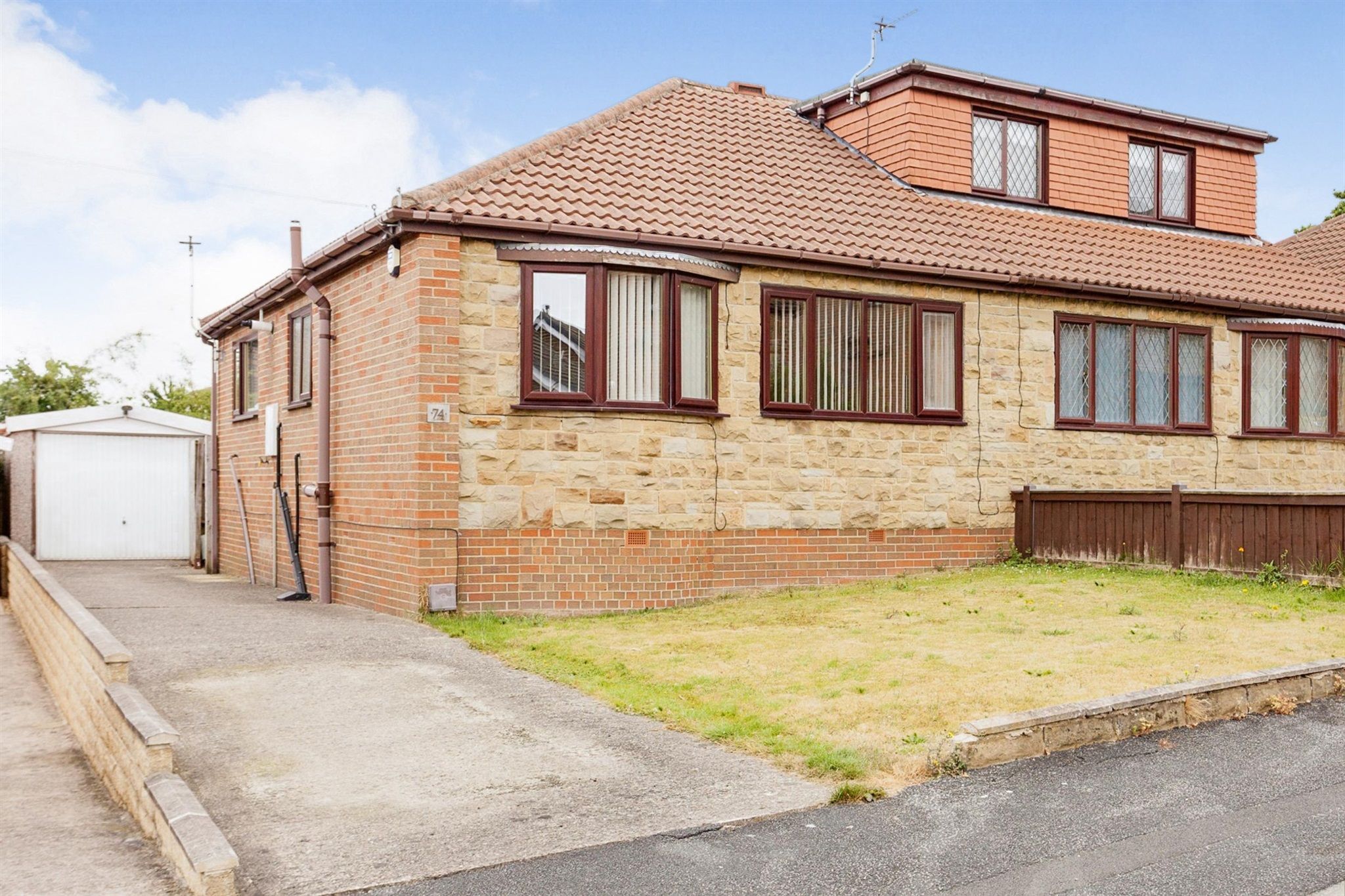 2 bed semidetached bungalow for sale in Hollin Drive, Durkar