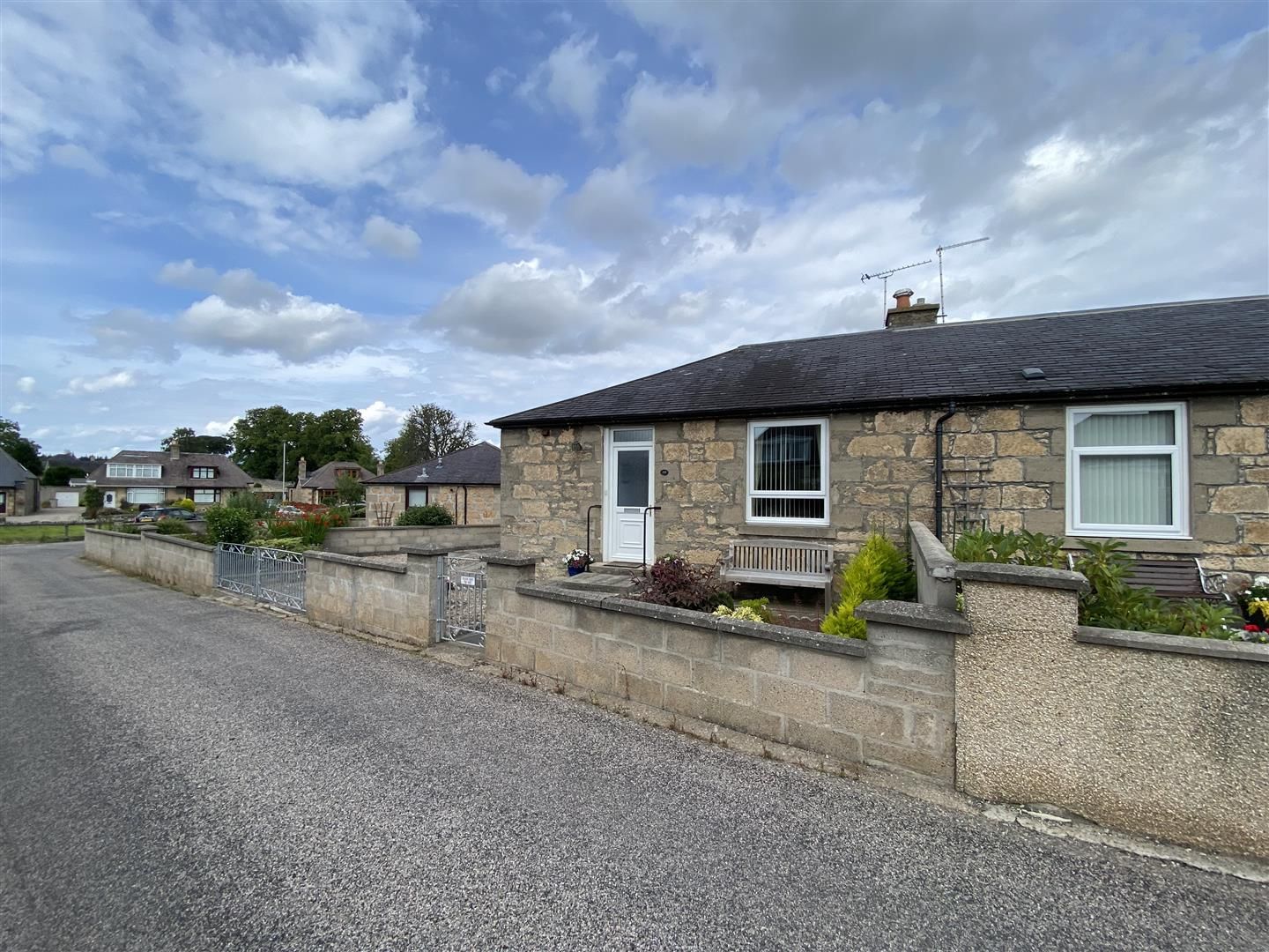 1 bed end terrace house for sale in Pluscarden Road, Elgin IV30 Zoopla
