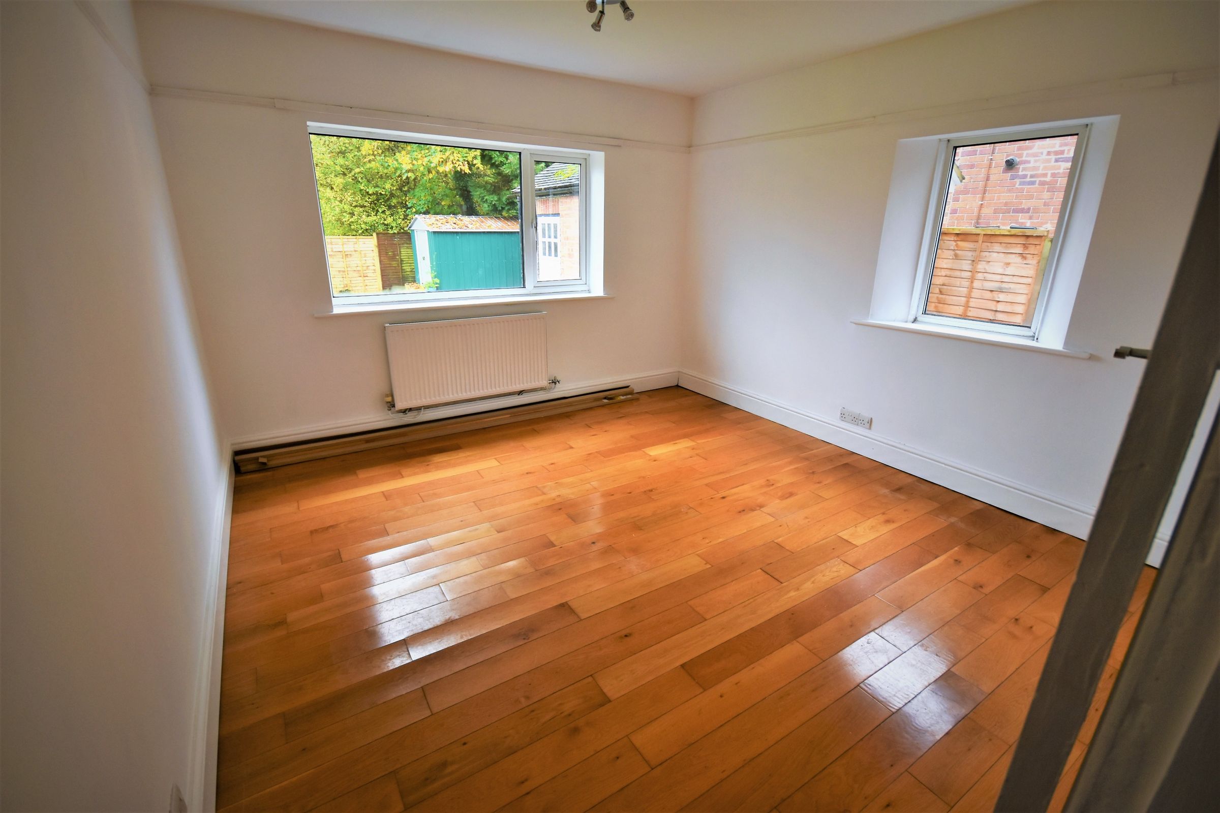 5 bed detached house for sale in Park Avenue, Wrexham LL12 Zoopla