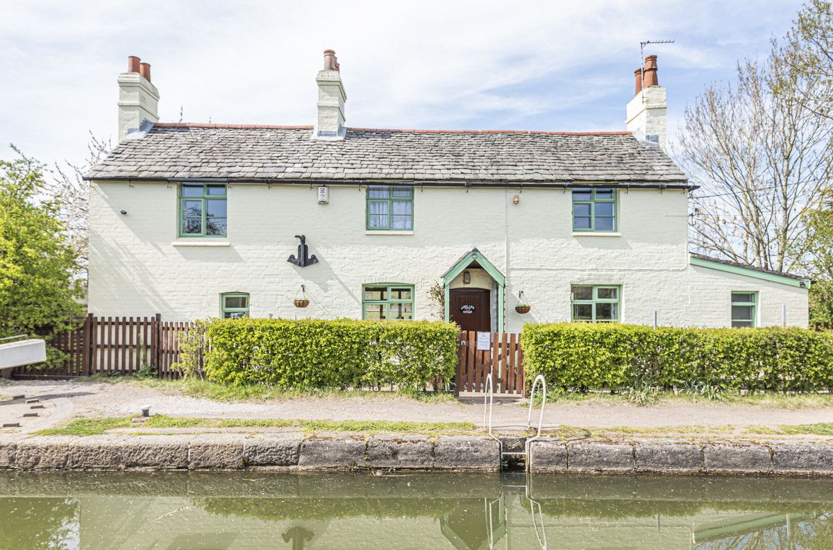 Kings Lock Cottage Aylestone LE2  