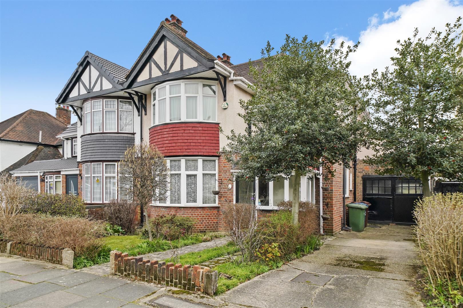 3 bed semidetached house for sale in Flambard Road, HarrowOnTheHill